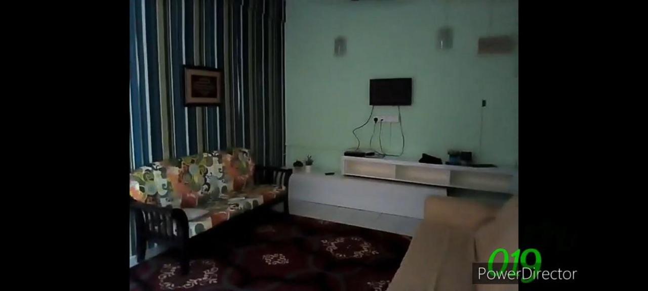 Iman Homestay photo 1