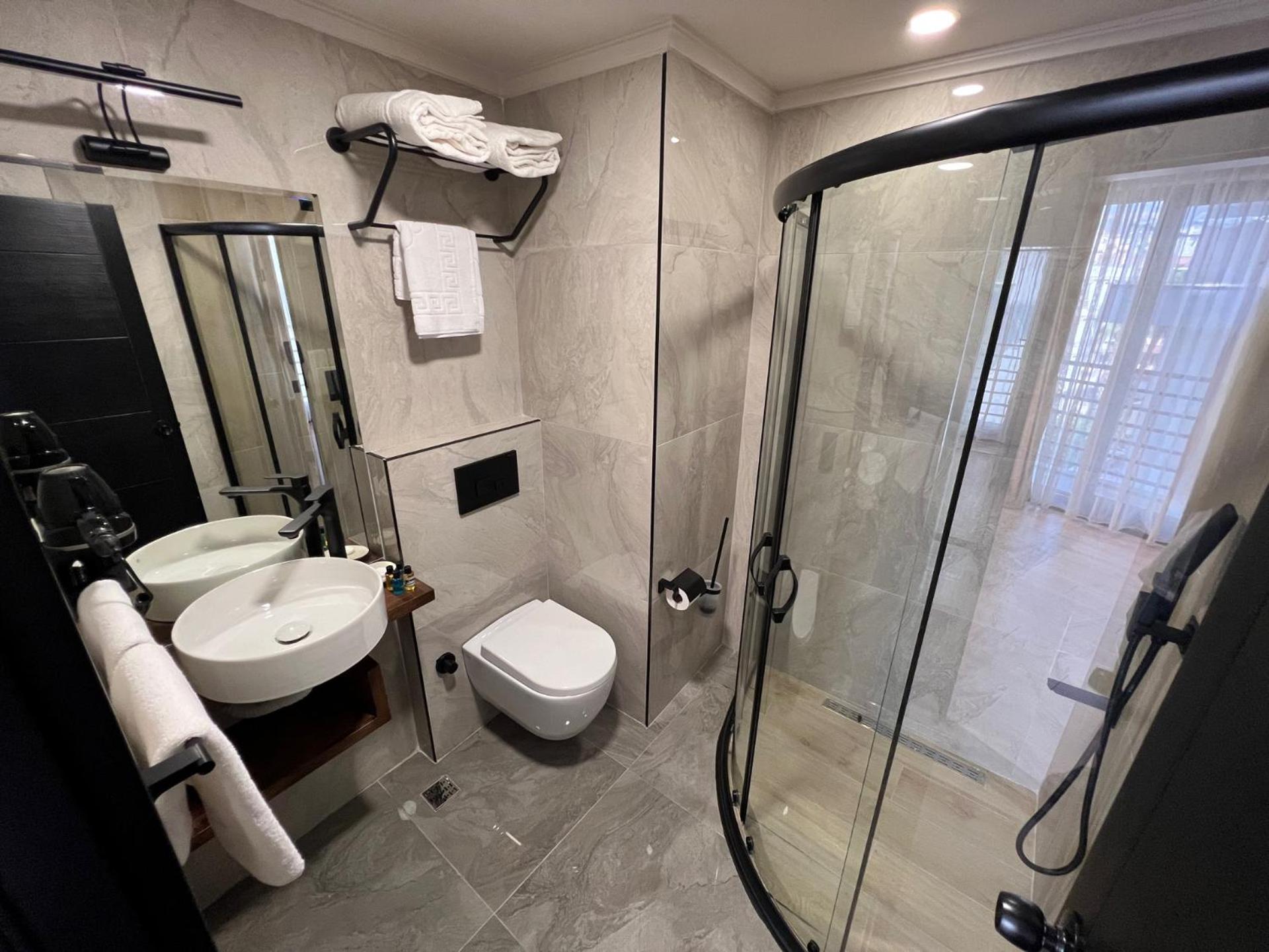 Oji Hotel - Image 22