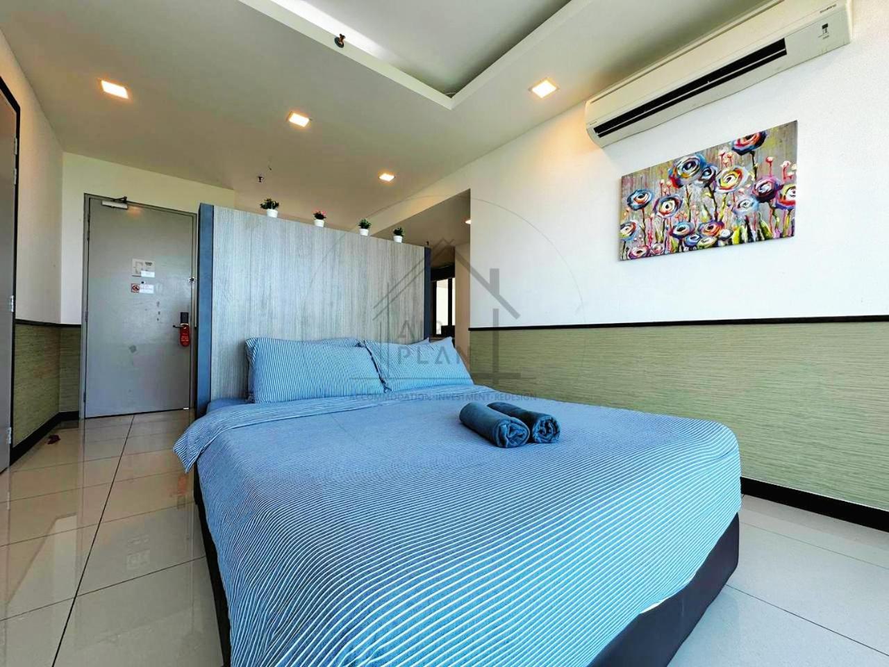PD D’Wharf Seaview & Sunset Suite (Up to 6 Pax)