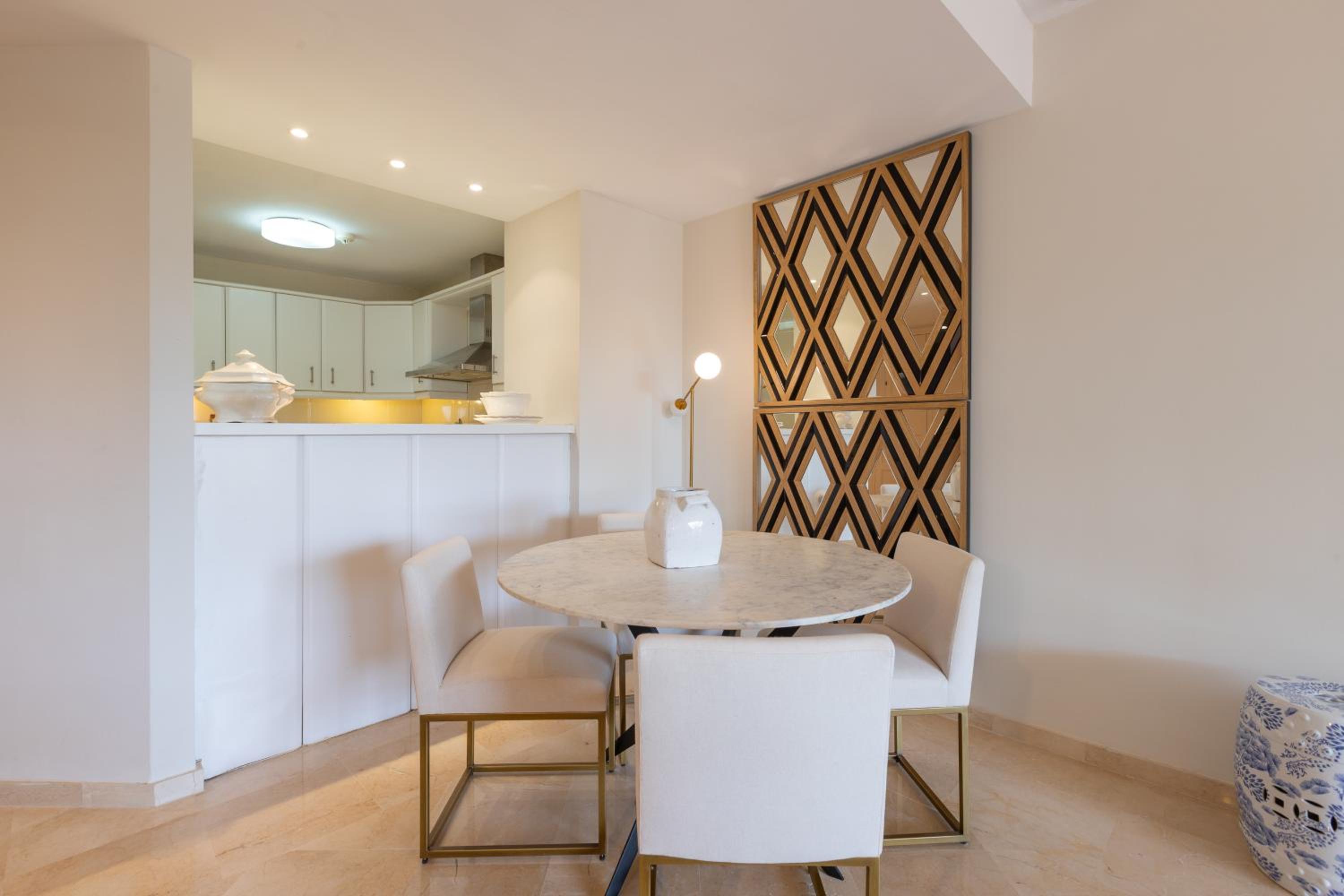 Precioso Apart Elvira Hills.