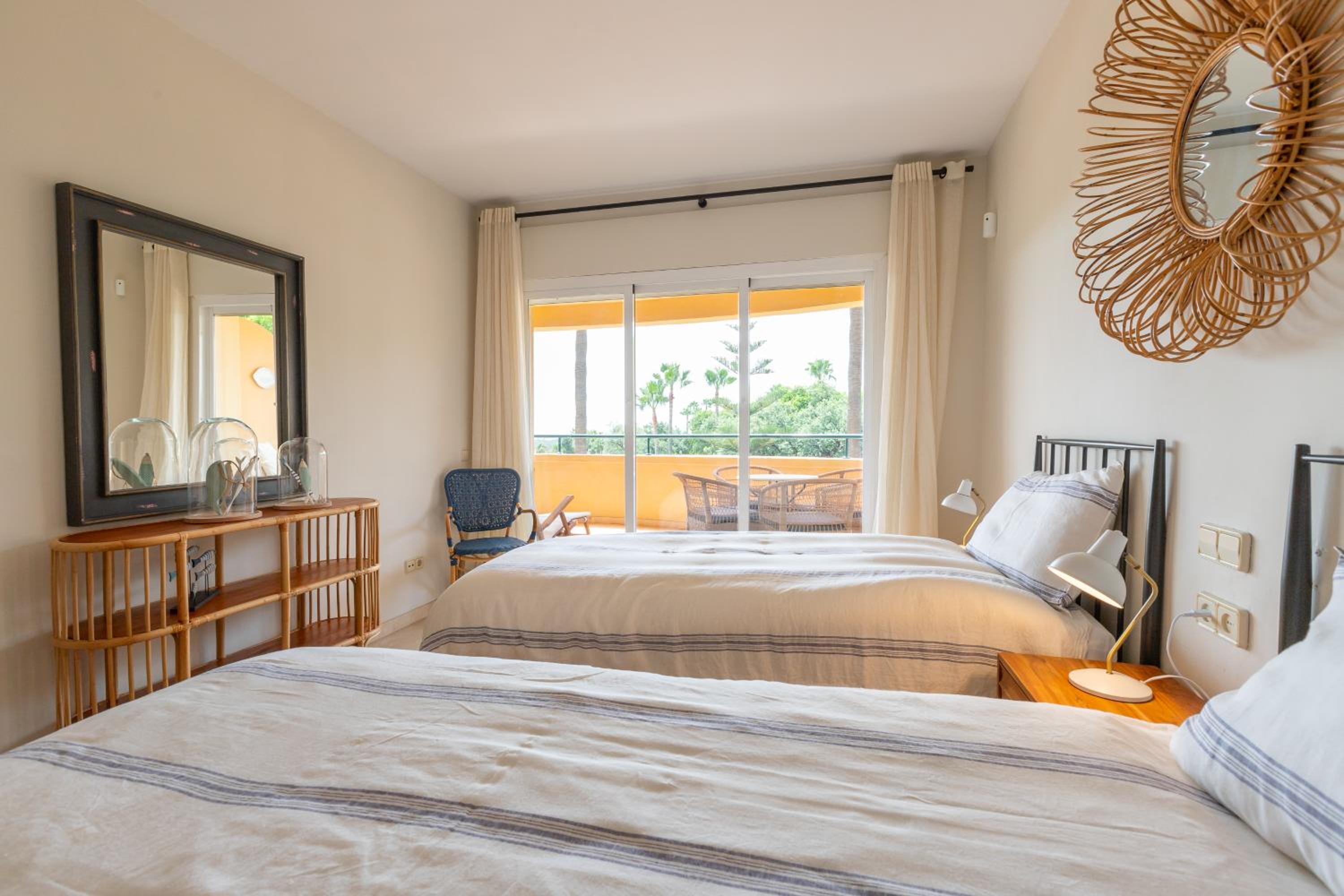 Precioso Apart Elvira Hills.