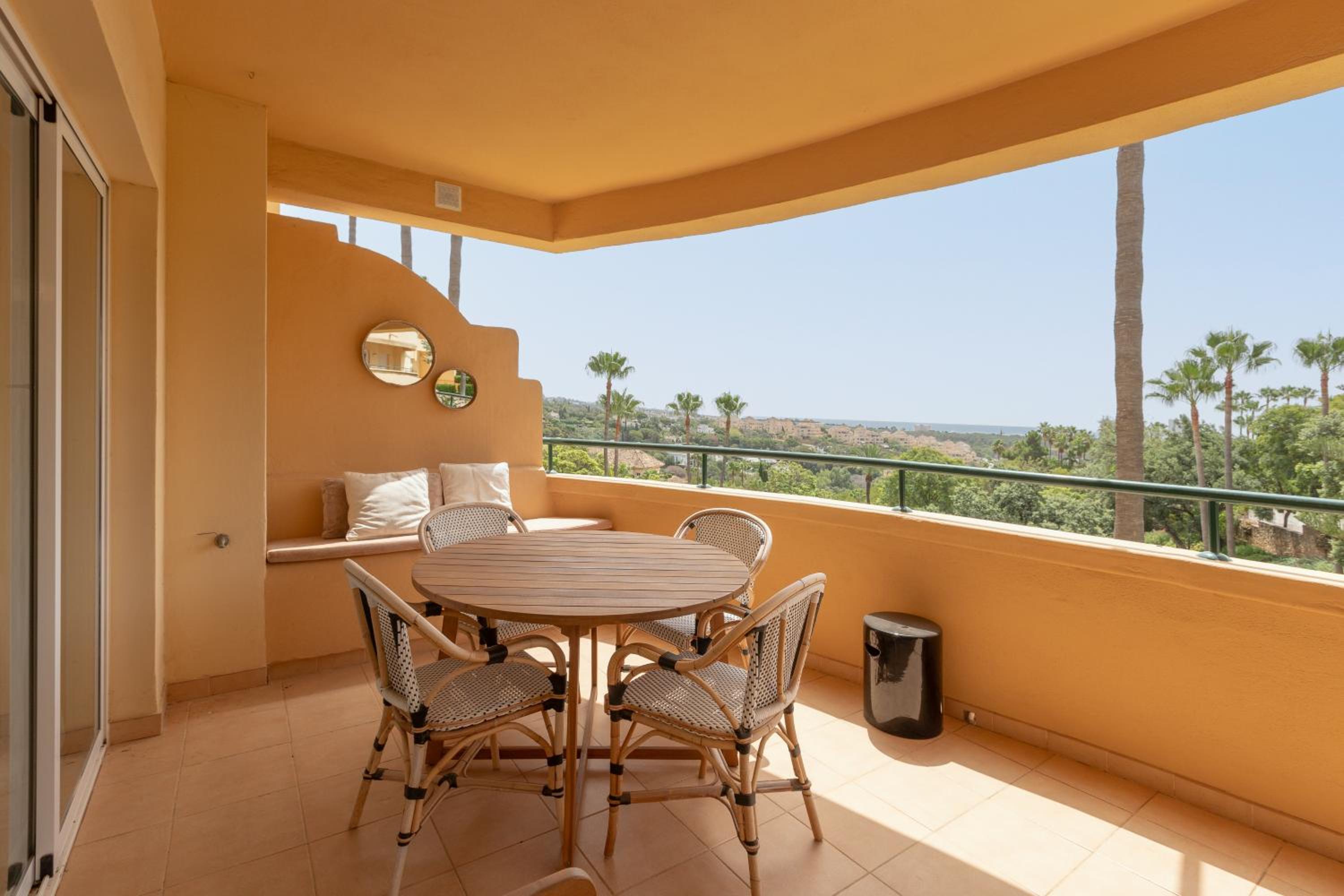 Precioso Apart Elvira Hills.
