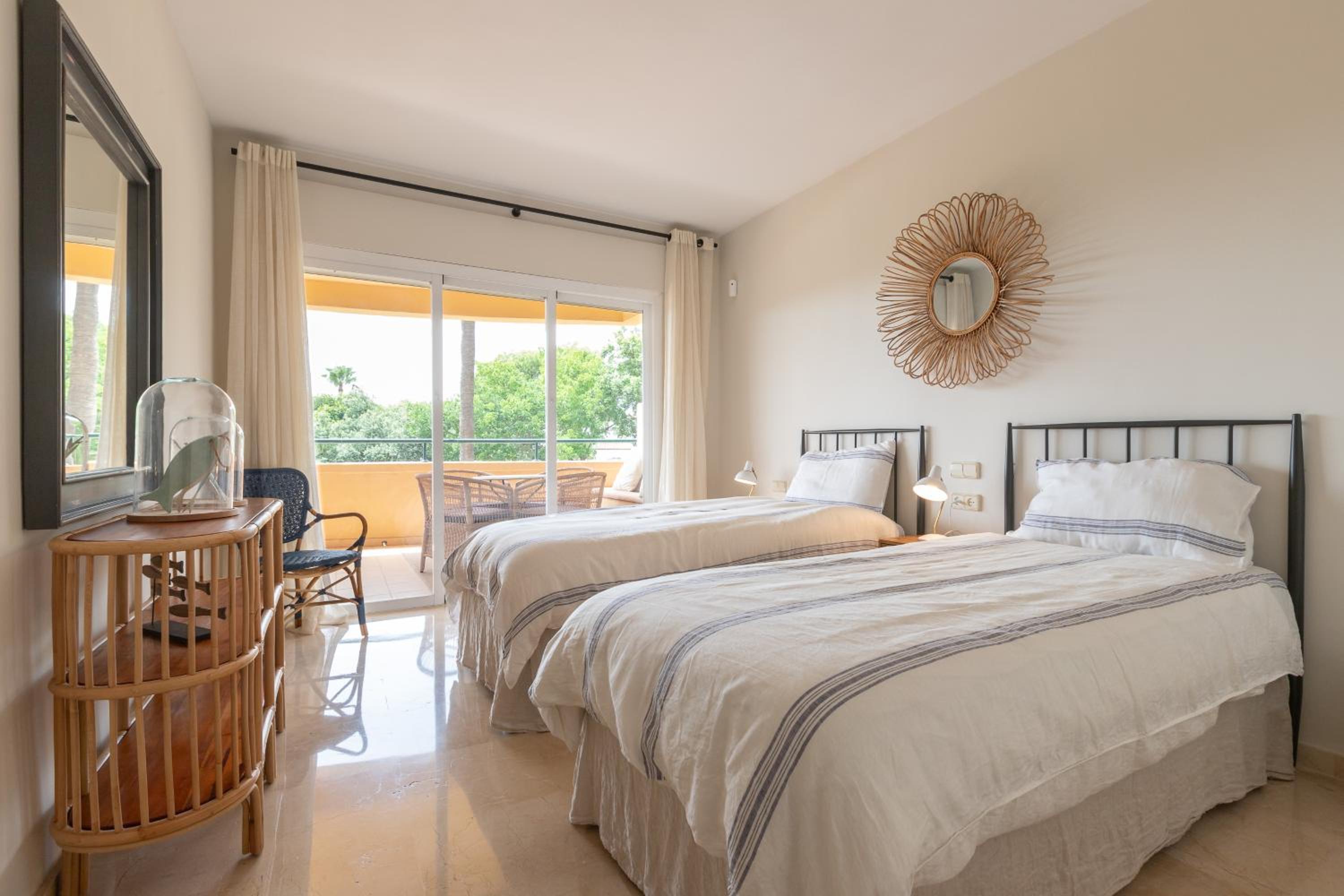 Precioso Apart Elvira Hills.
