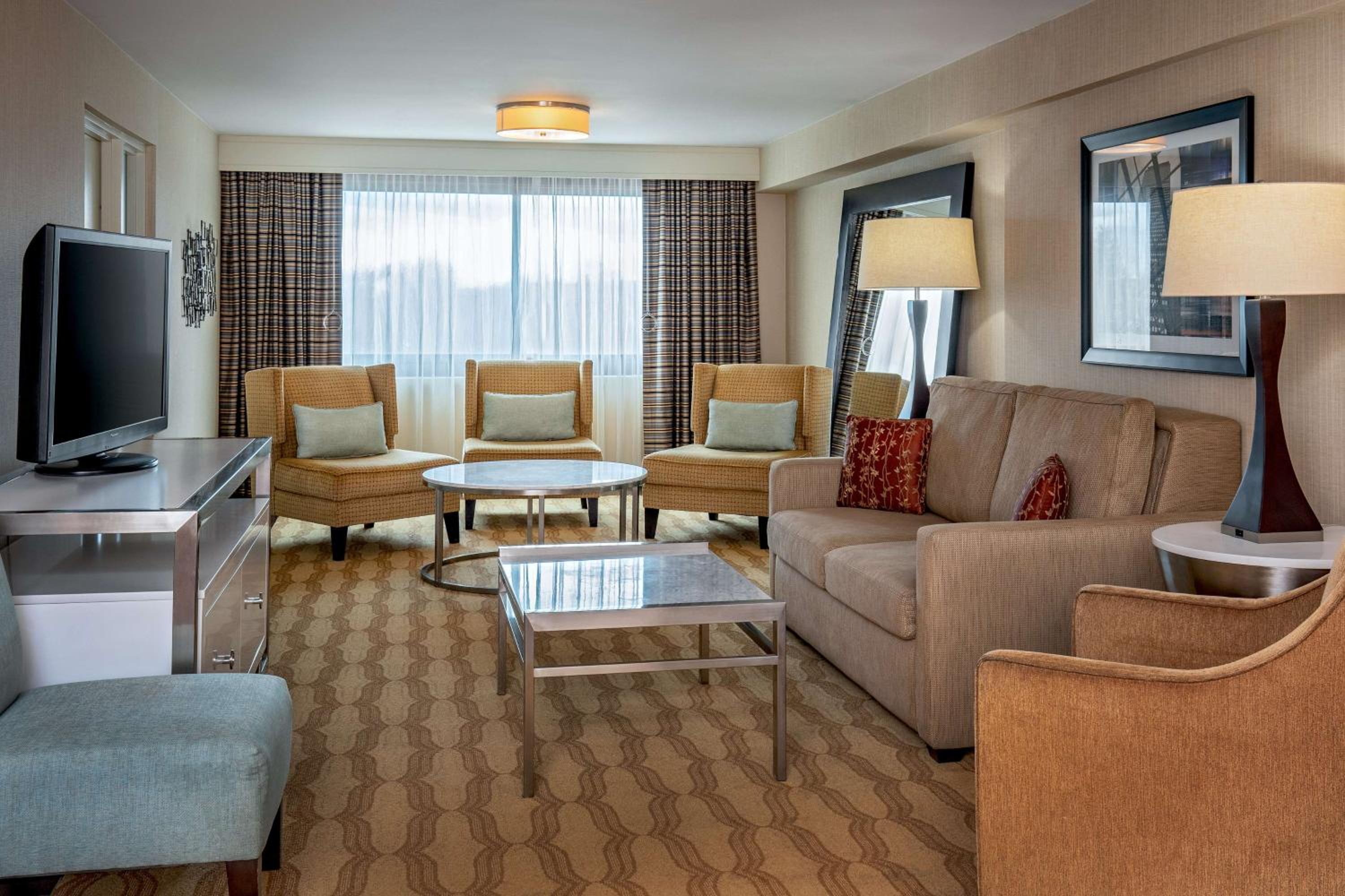 Embassy Suites by Hilton Boston Waltham - Property Image 20