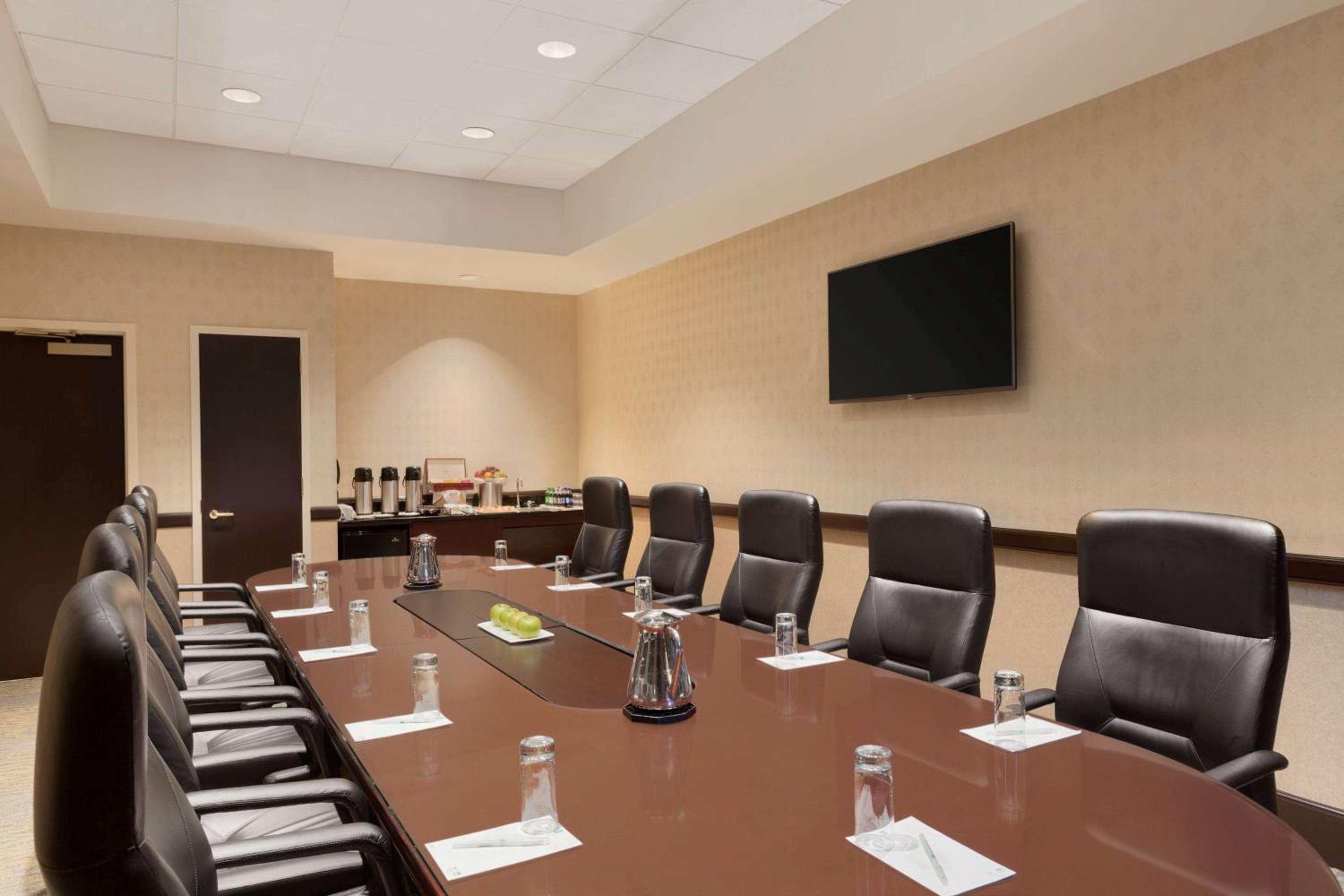 Embassy Suites by Hilton Boston Waltham - Property Image 27
