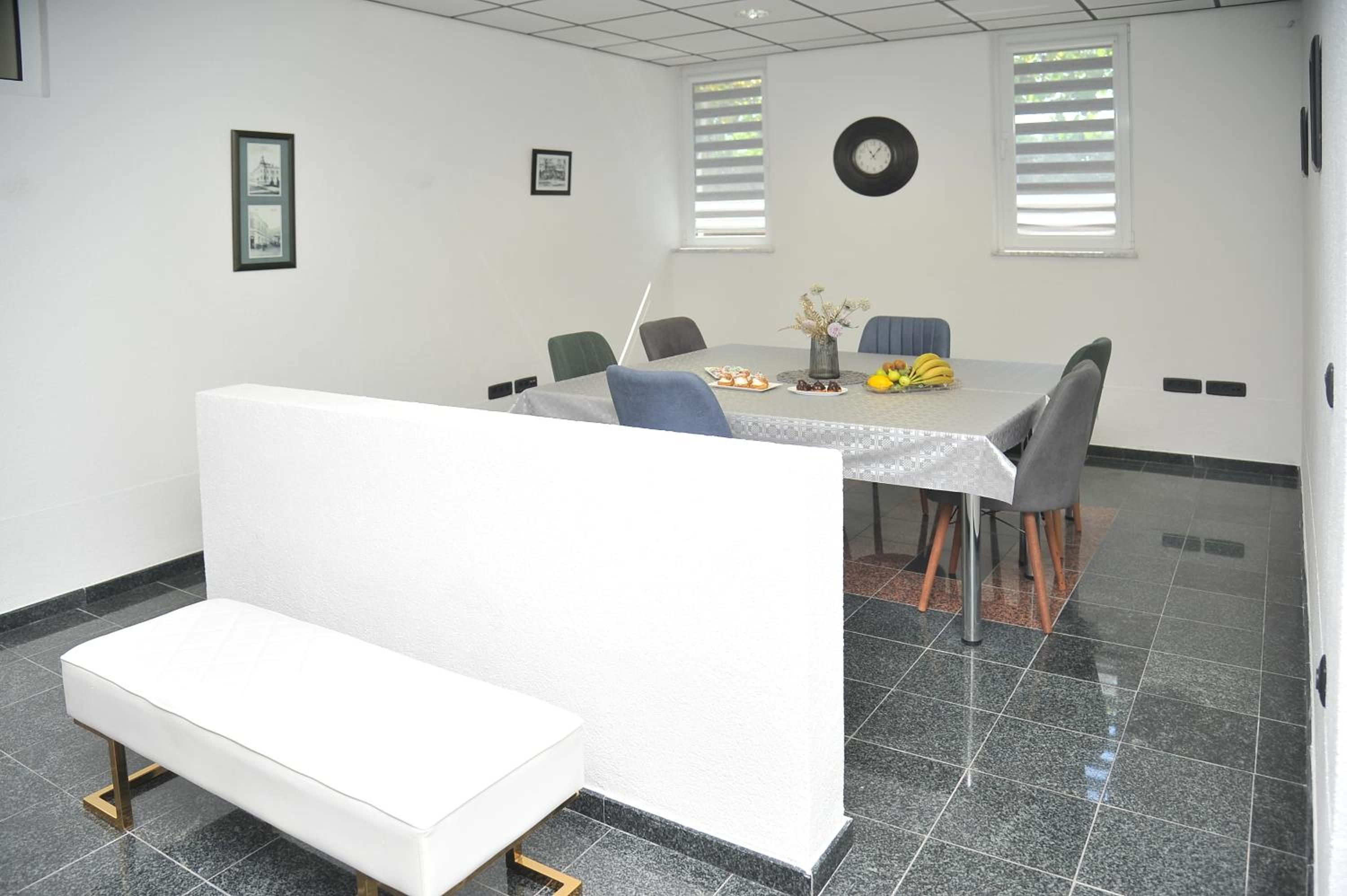 meeting & event spaces