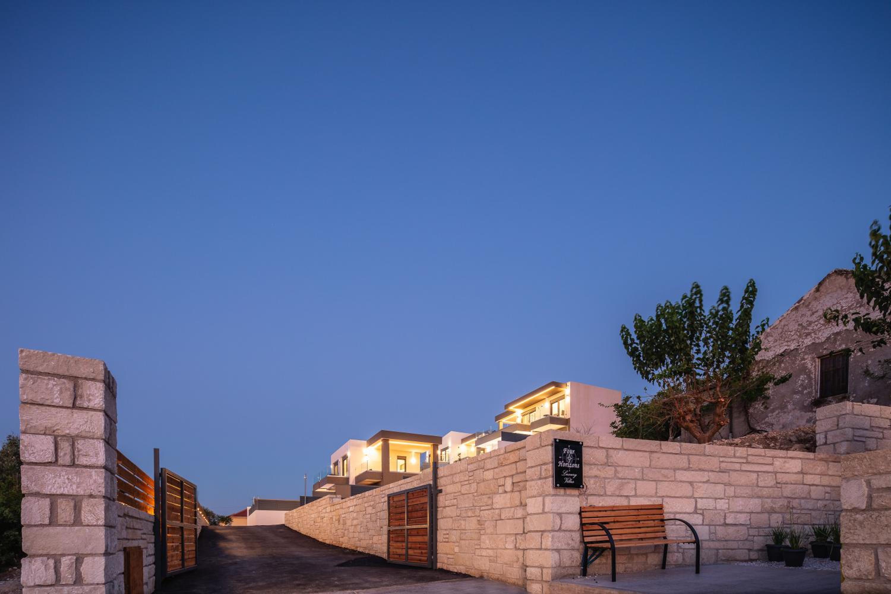 Four Horizons Luxury Villas view 2