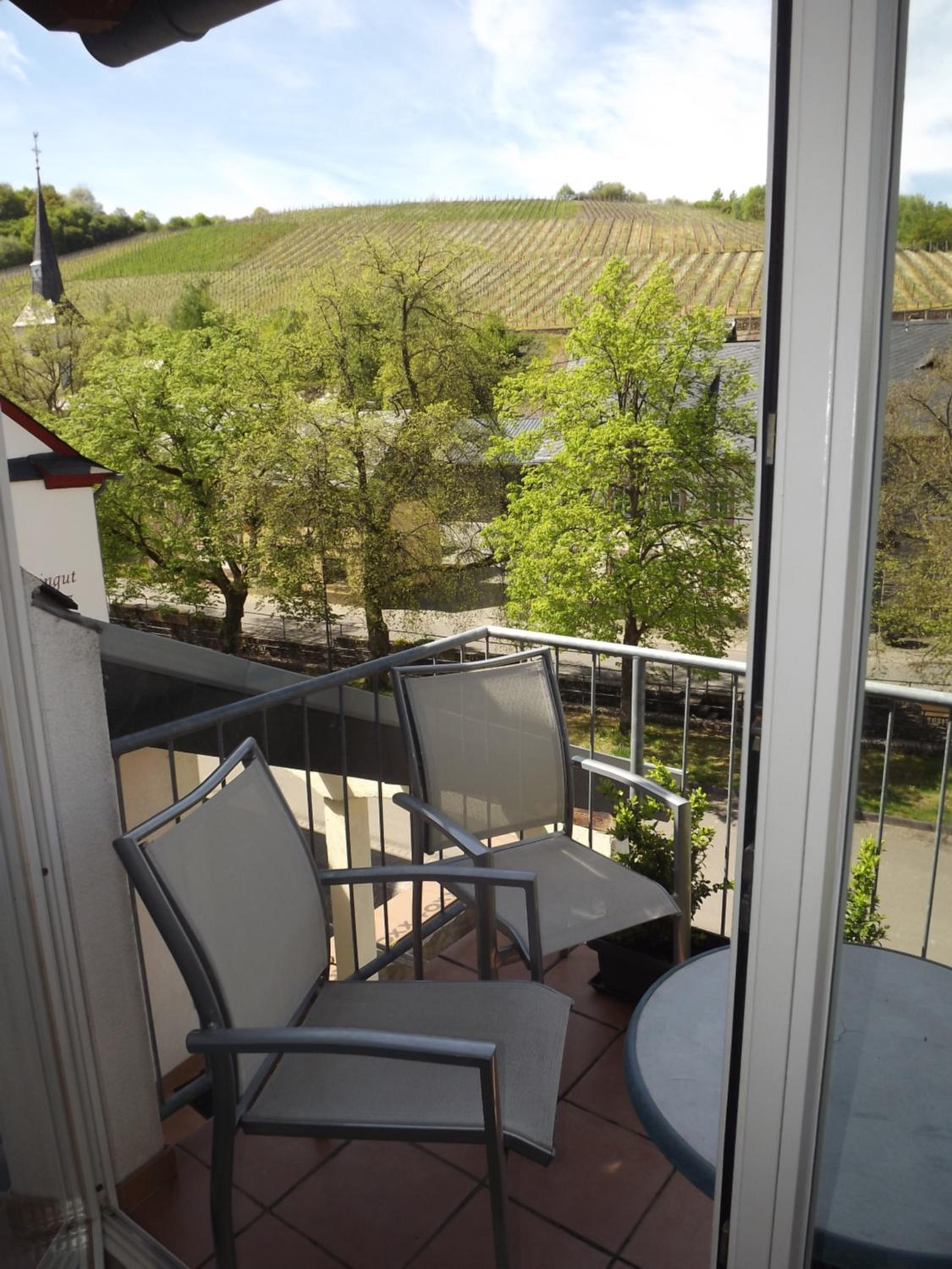 Ferienweingut & Gutsrestaurant Becker
