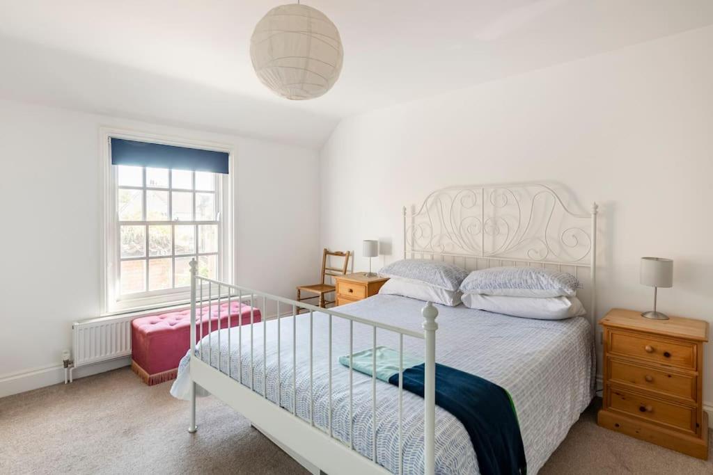 Kingfisher Cottage - Woodbridge view 2
