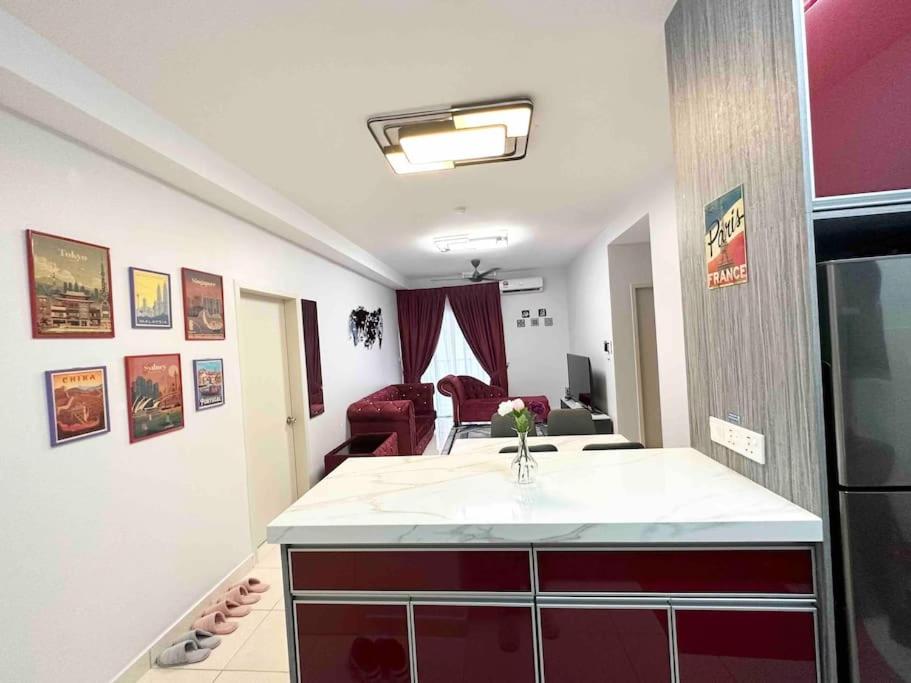 Premium Lodge KLIA-Sepang International Circuit-Xiamen Uni-3Beds2Baths-Free WiFi photo 1
