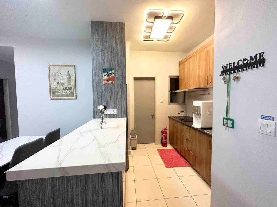 Premium Lodge KLIA-Sepang International Circuit-Xiamen Uni-3Beds2Baths-Free WiFi photo 6