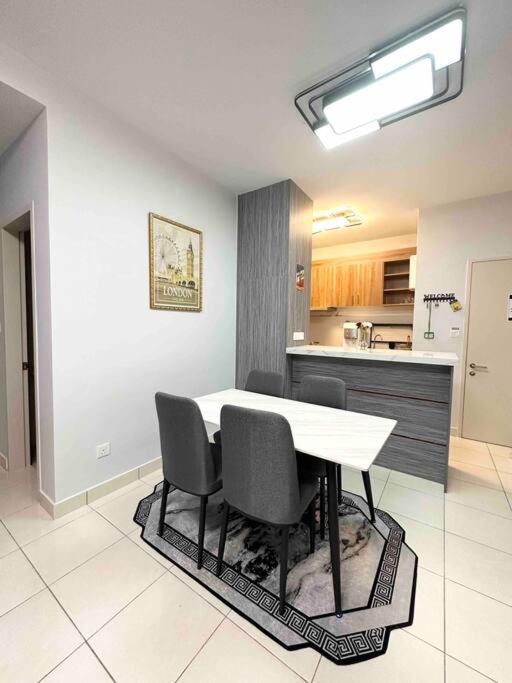 Premium Lodge KLIA-Sepang International Circuit-Xiamen Uni-3Beds2Baths-Free WiFi photo 5