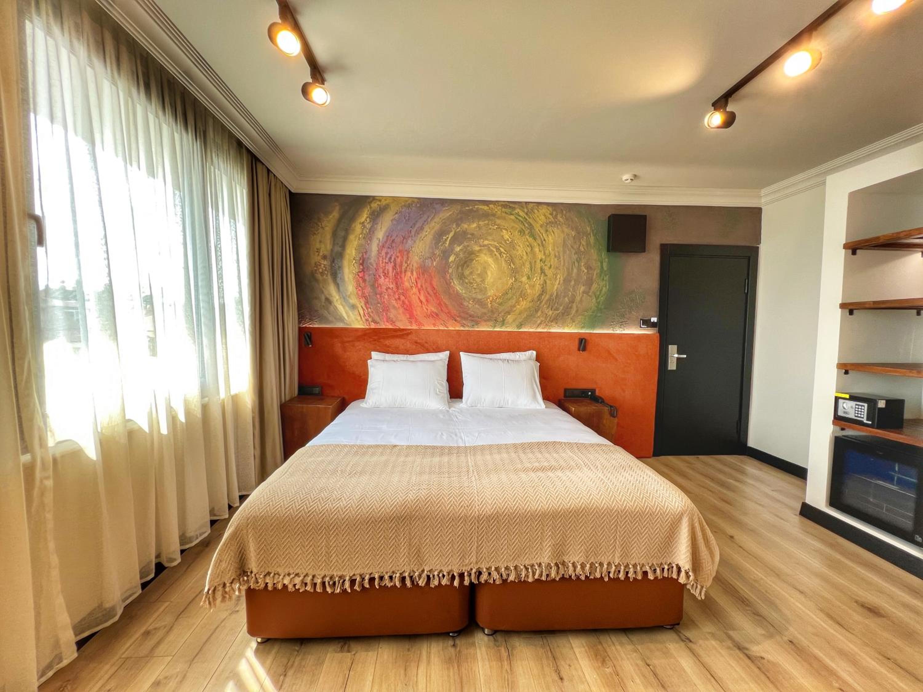 Oji Hotel - Image 35