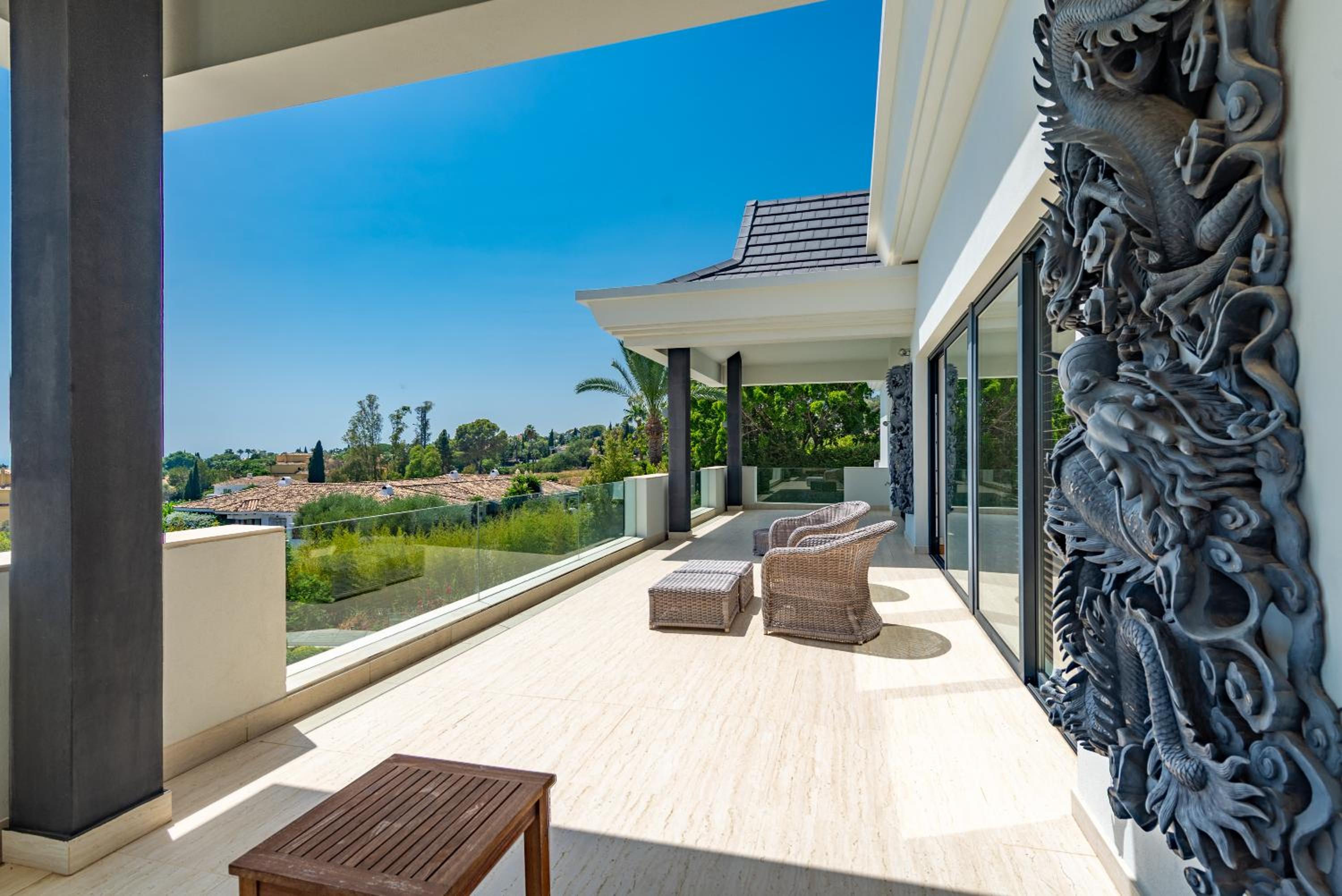 Luxury Villa, Cascada De Camojan