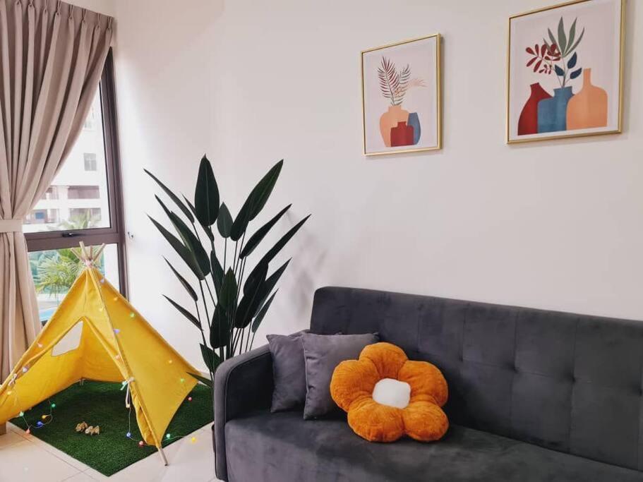 New! Bali 5-8pax Melaka Town @ Play View Condo photo 1