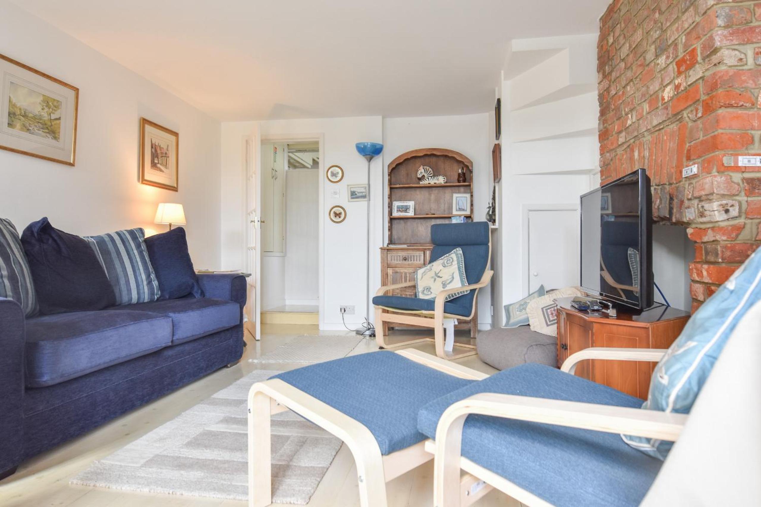 Mulberry Cottage view 4