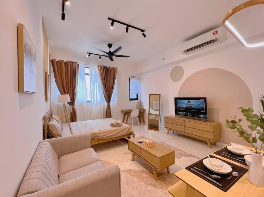 Comfy & Cozy Chambers KL, Near PWTC & Sunway Putra Mall