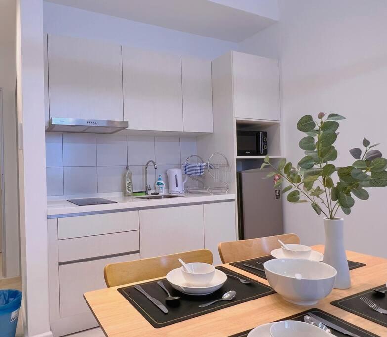 Comfy & Cozy Chambers KL, Near PWTC & Sunway Putra Mall