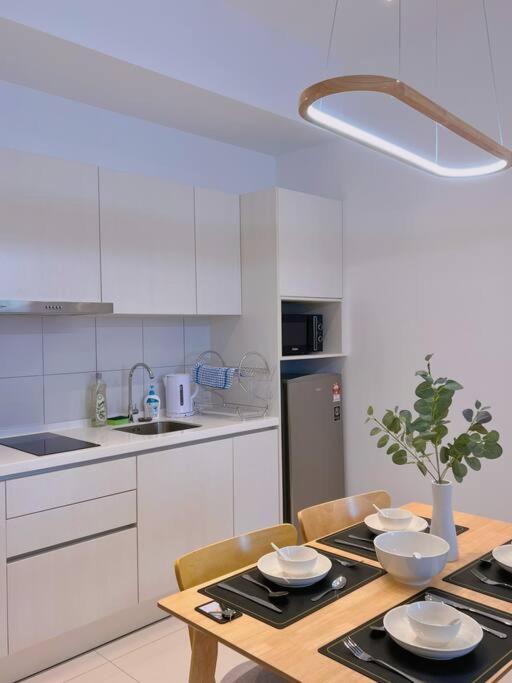 Comfy & Cozy Chambers KL, Near PWTC & Sunway Putra Mall