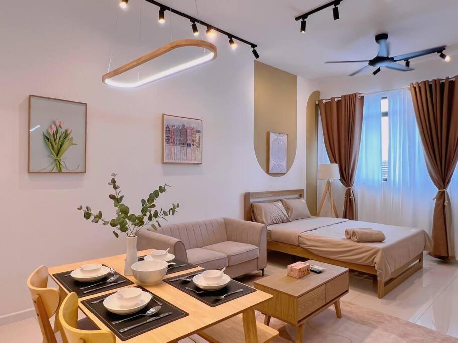 Comfy & Cozy Chambers KL, Near PWTC & Sunway Putra Mall