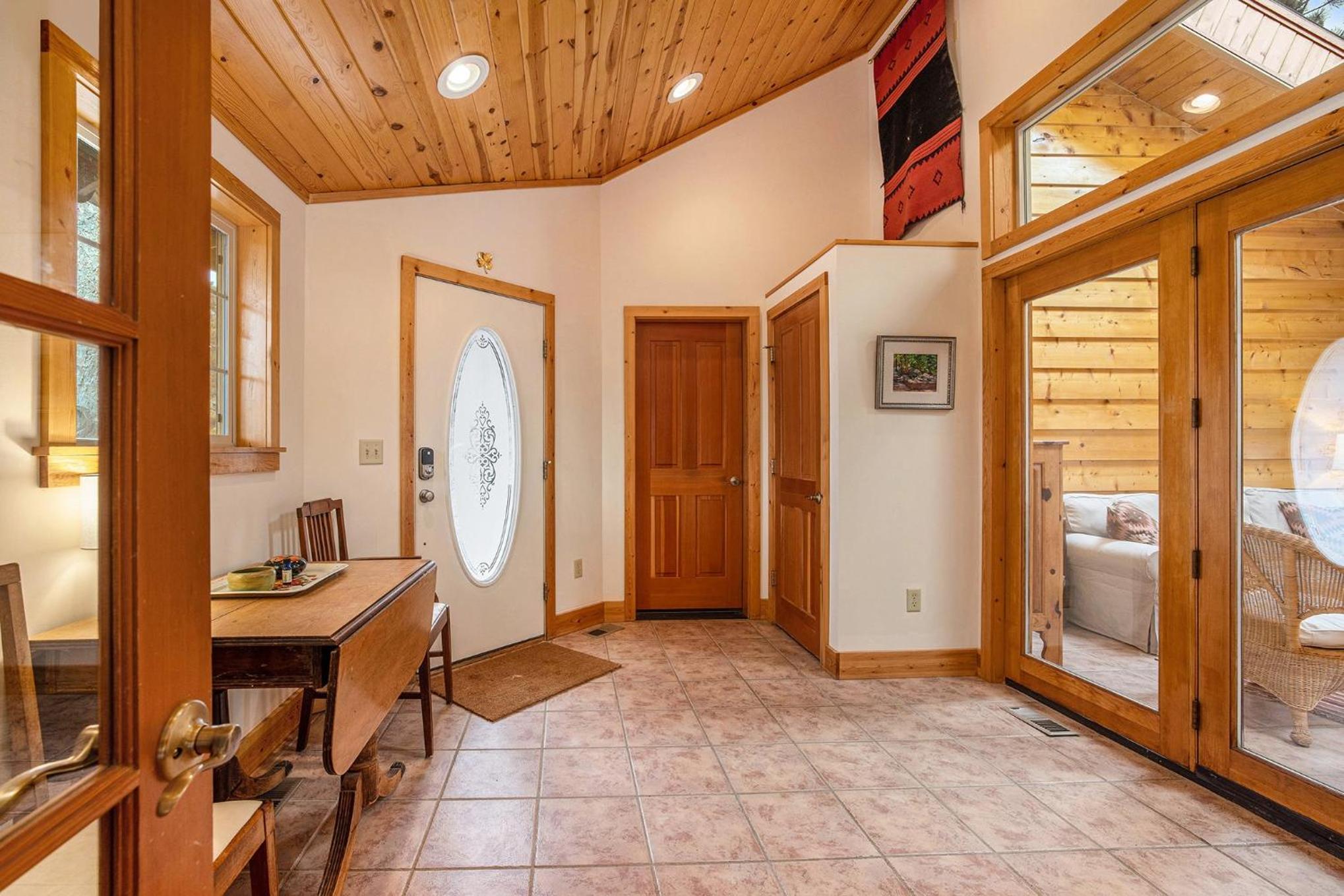 Kittery West - Monthly Long-Term Vacation Rental Only home view 5