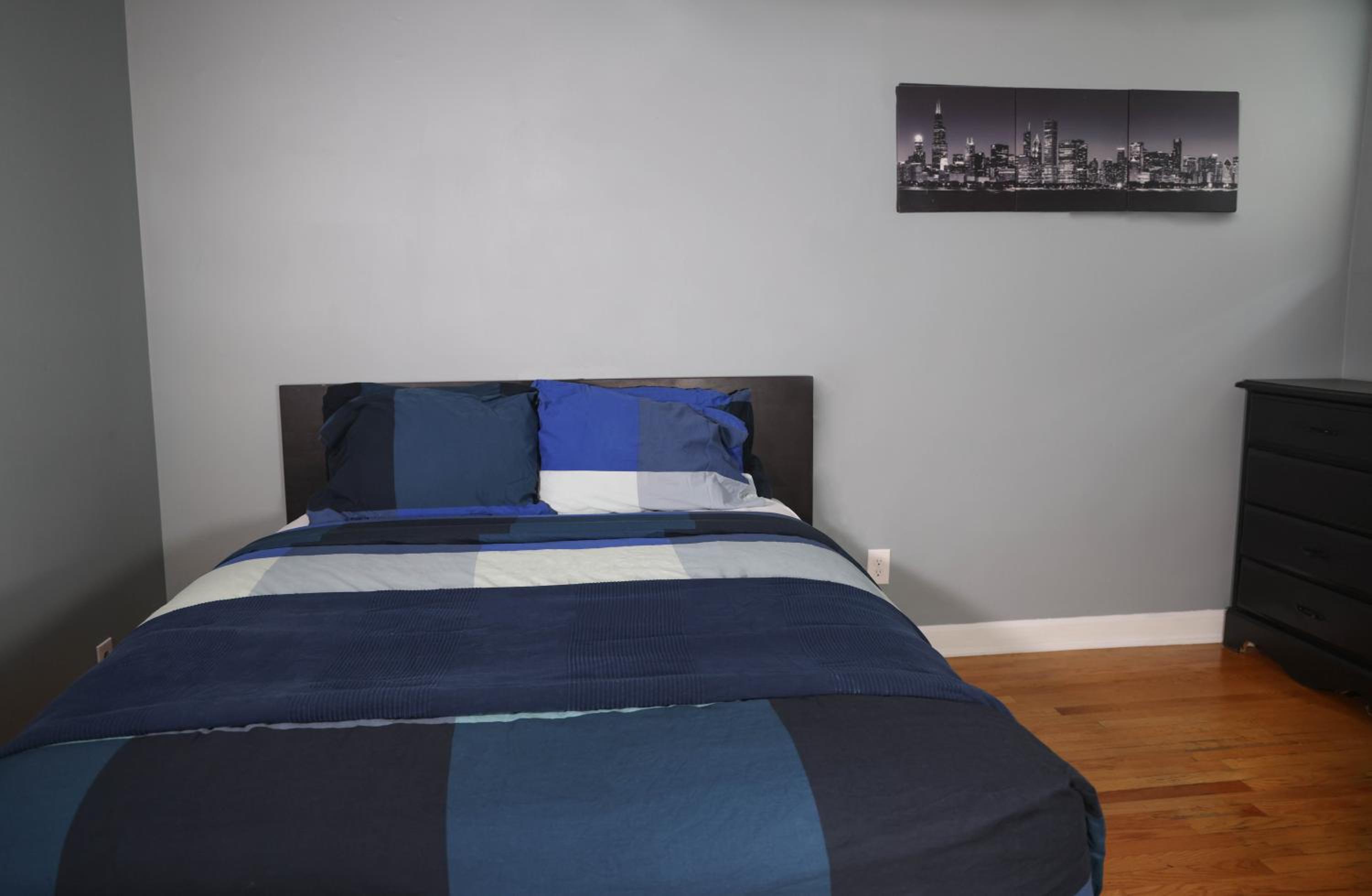 Wrigley Hostel - Chicago