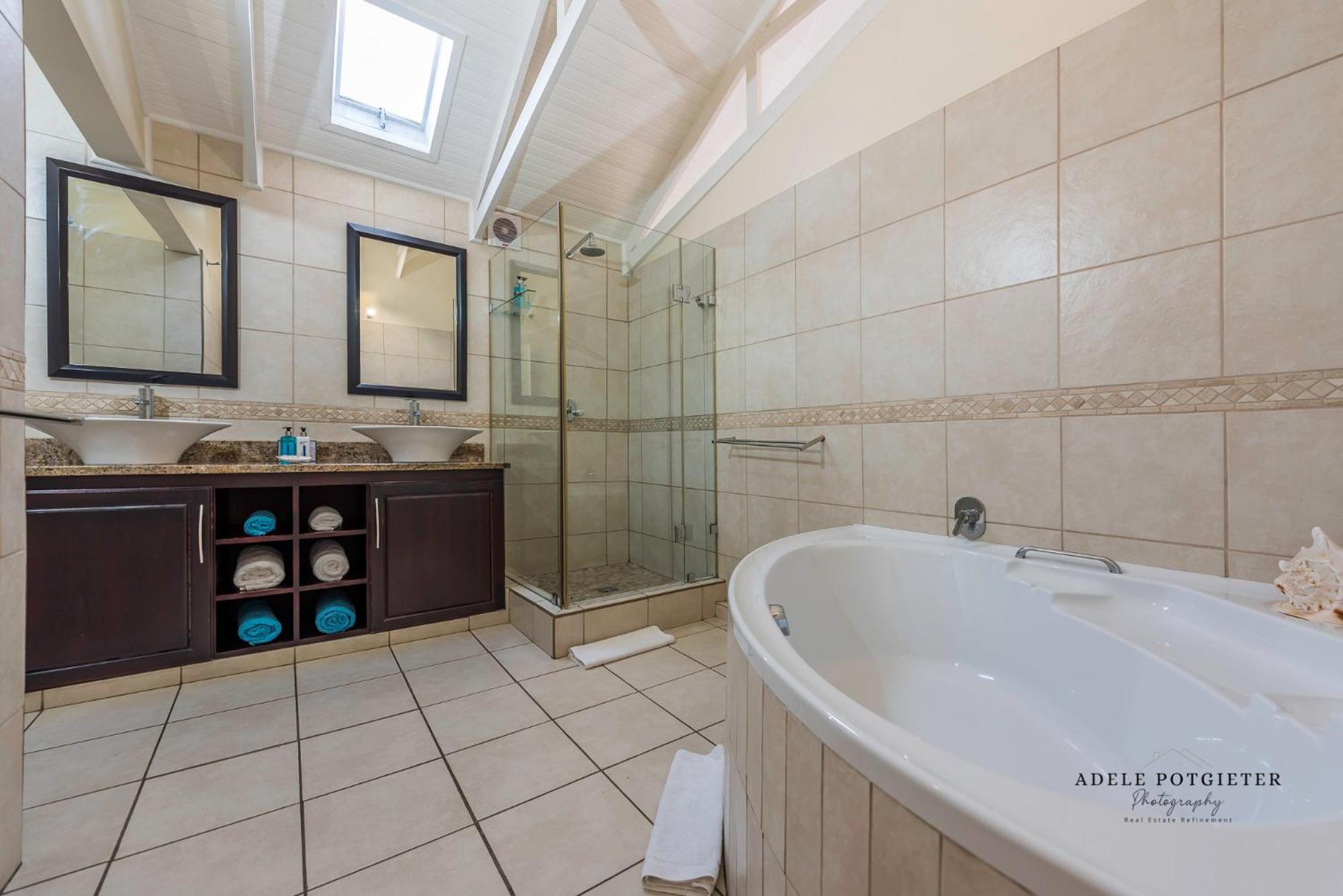 Aquamarine Guest House