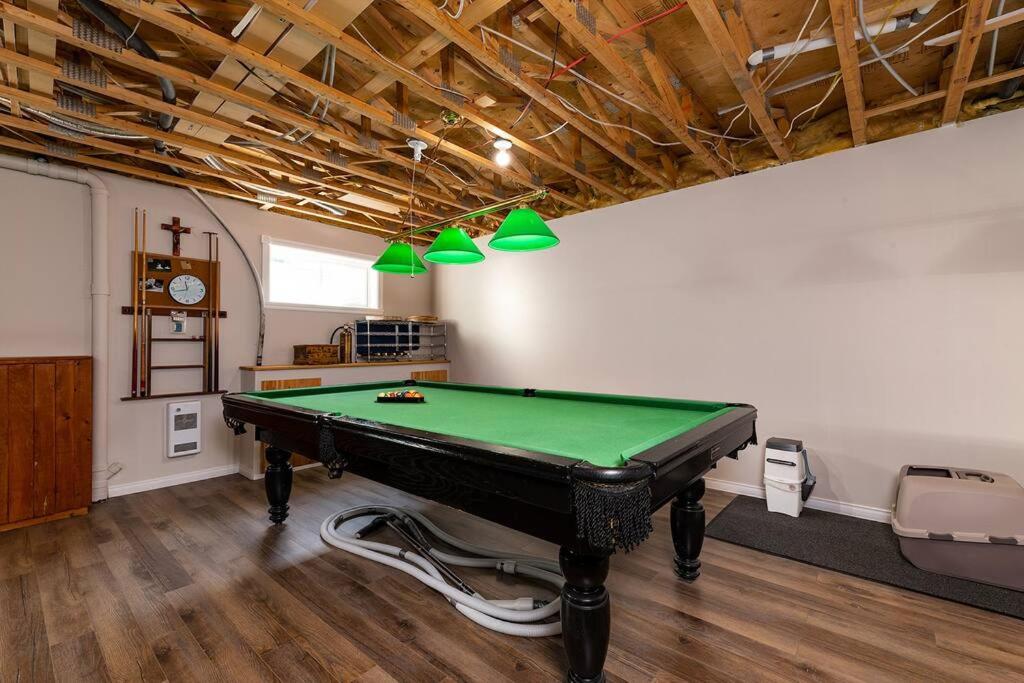 Spacieux chalet 4CH - Salon, billard, foyer et VUE