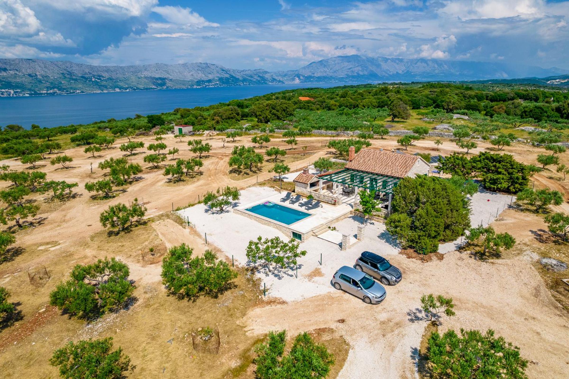 Secluded vacation house Bračuta with swimming pool view 5