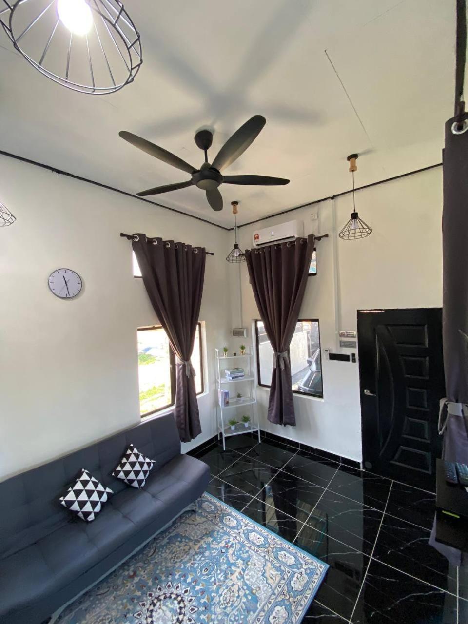Abe cottage photo 2