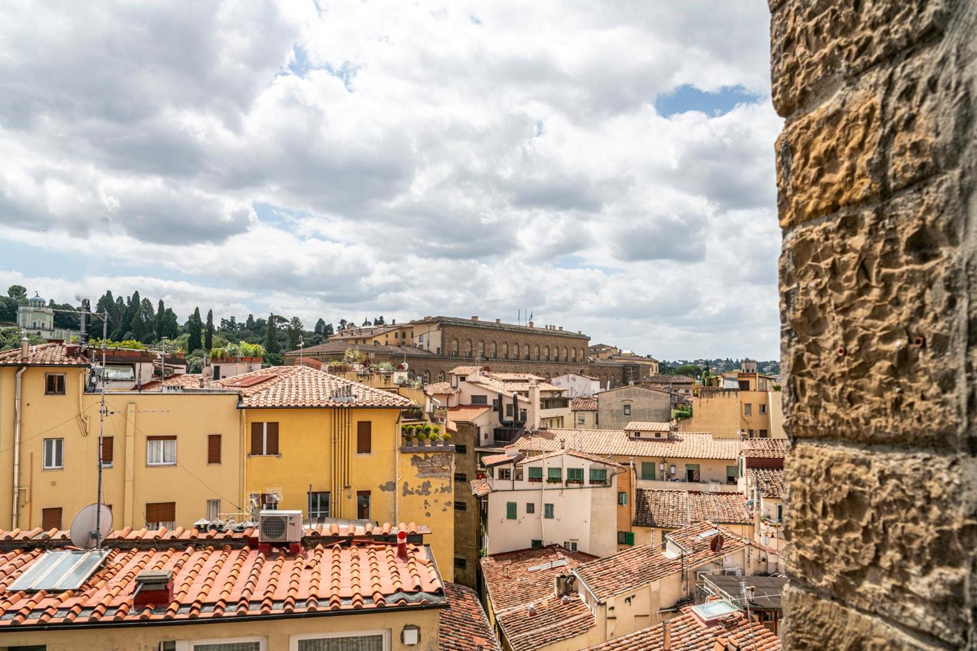 TWO TOWERS-Ramaglianti & Belfredelli