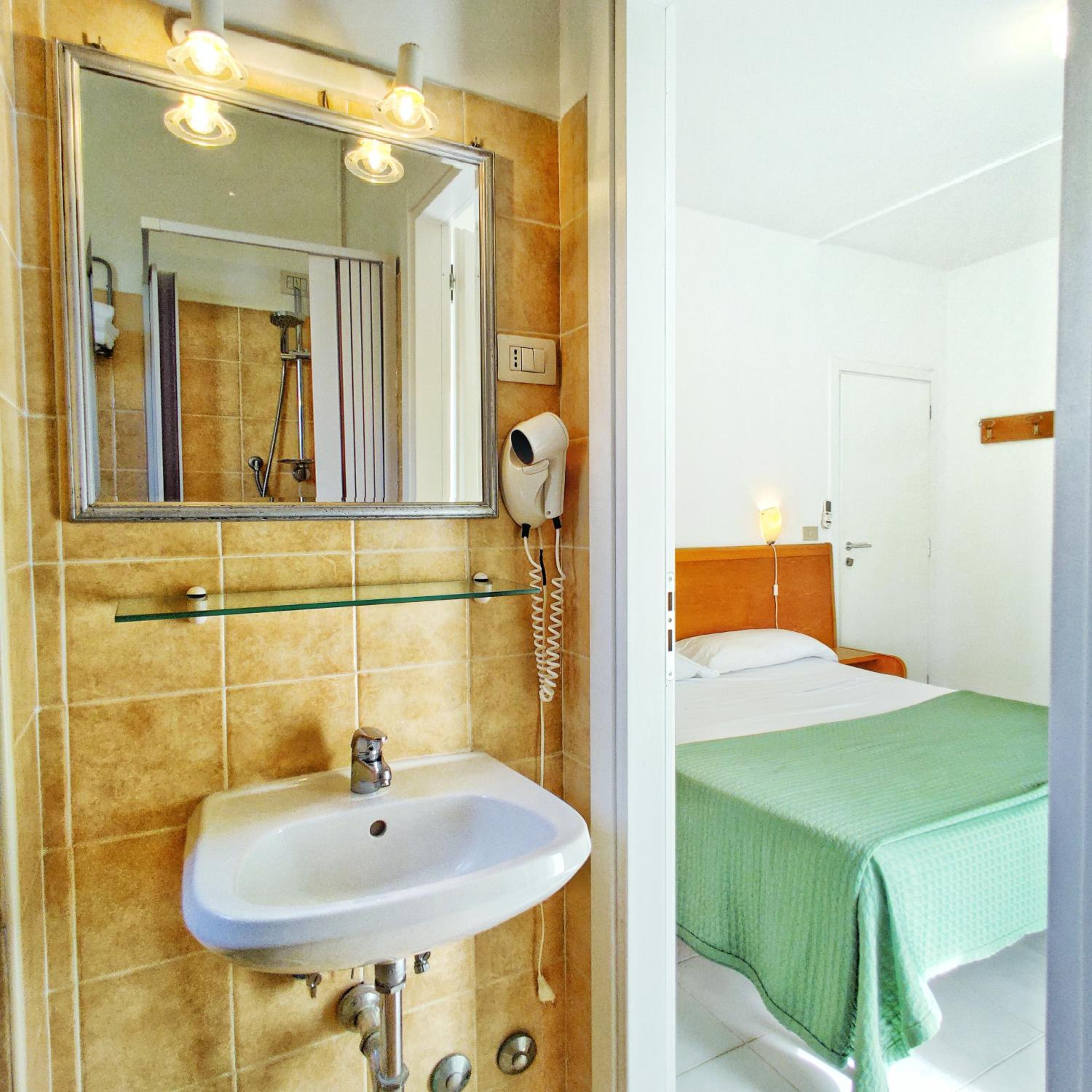 Piccolo Hotel