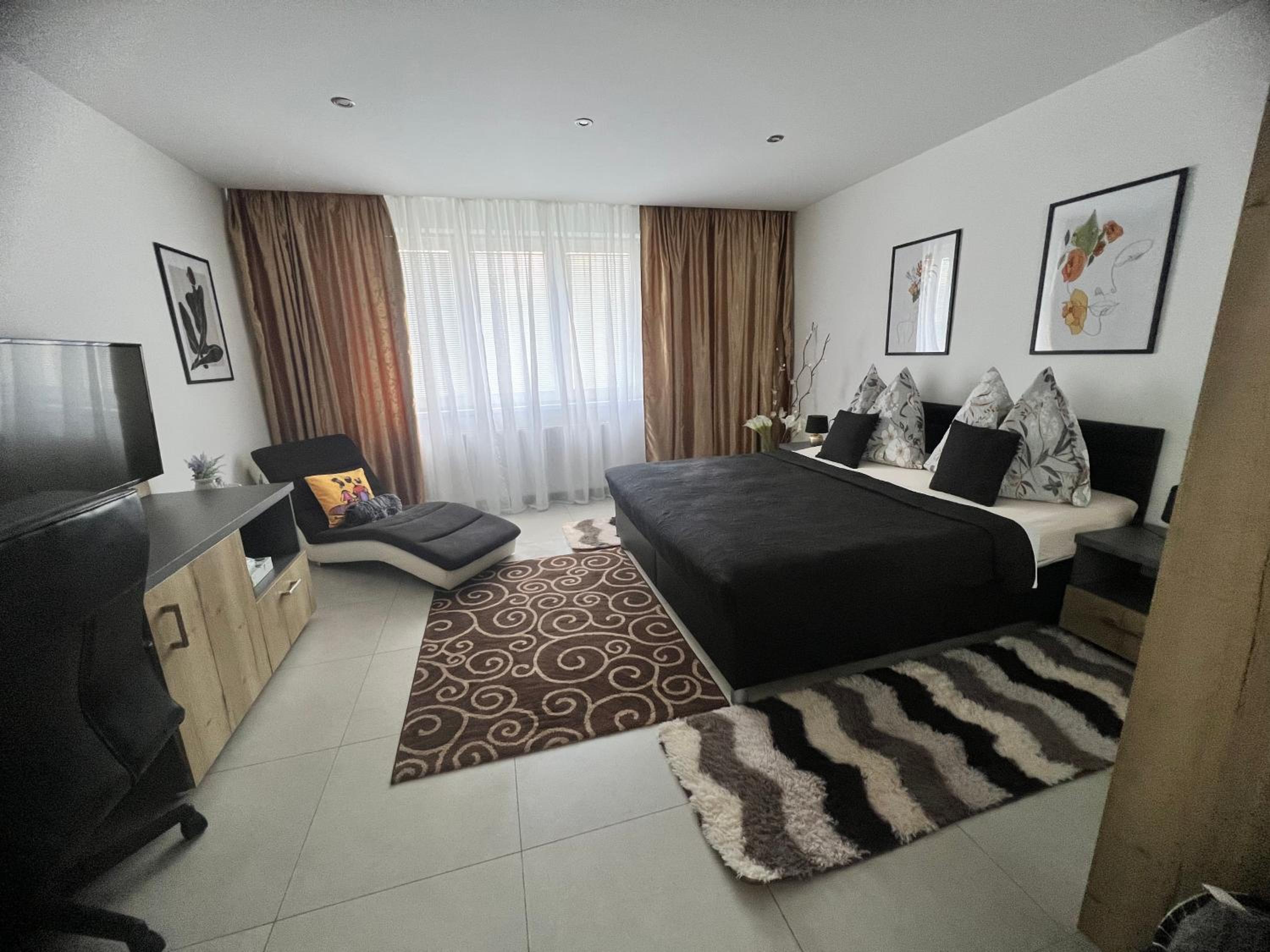 Sparrow apartmens - Vrabčia ulica 9, Košice view 2
