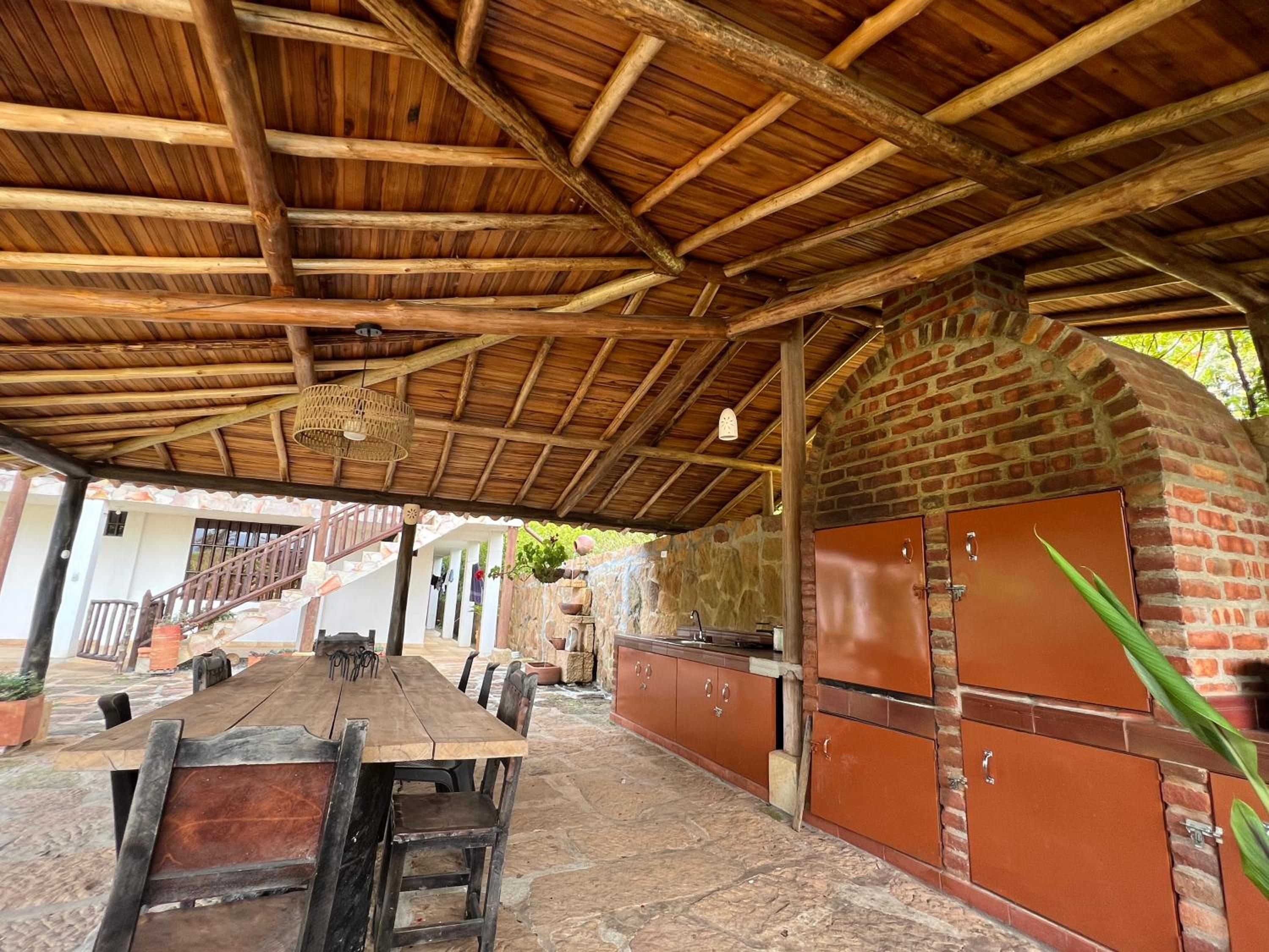 Villa Higueras