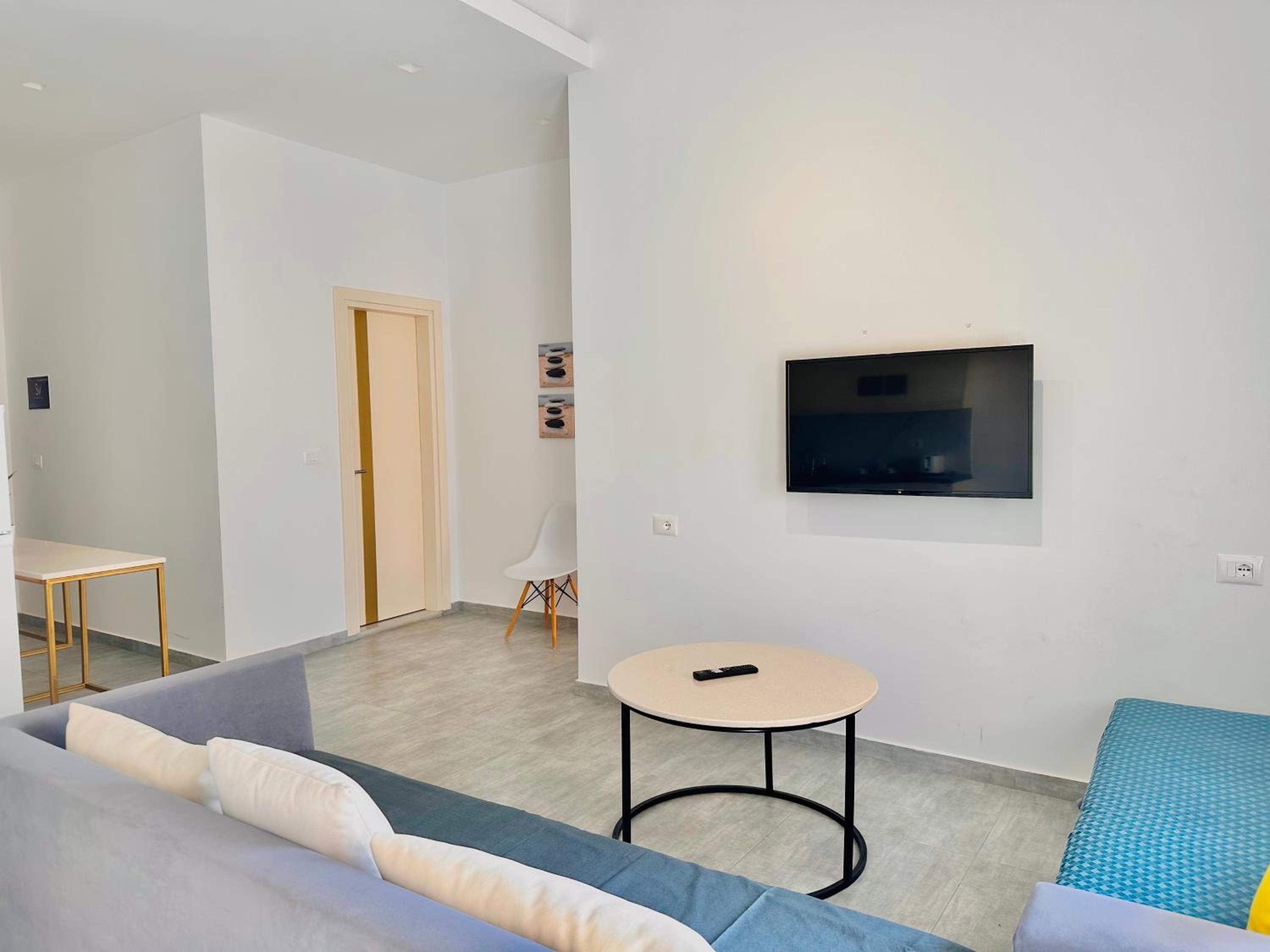 Sea Horizon Vsl Suites & Apartments
