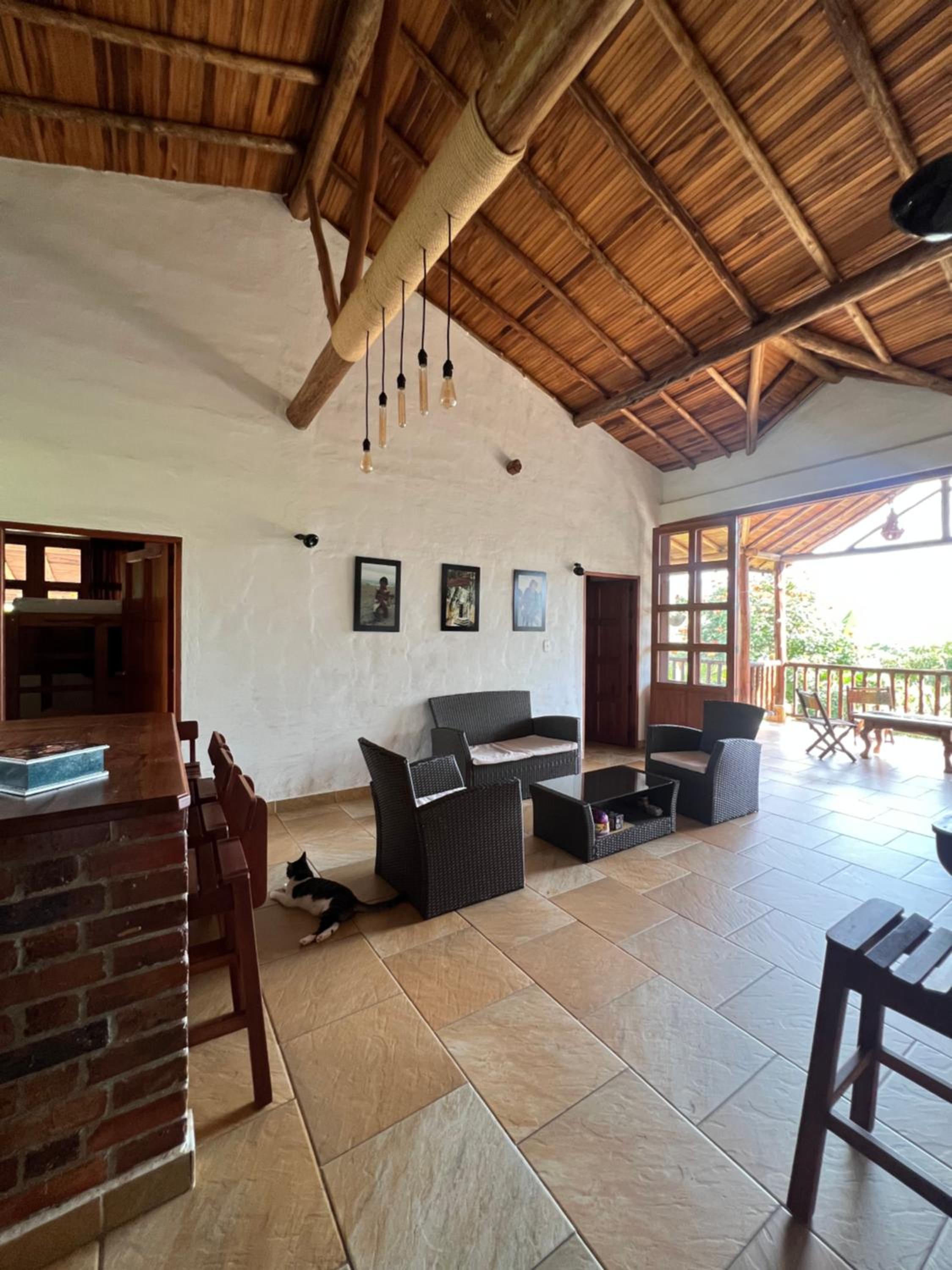 Villa Higueras