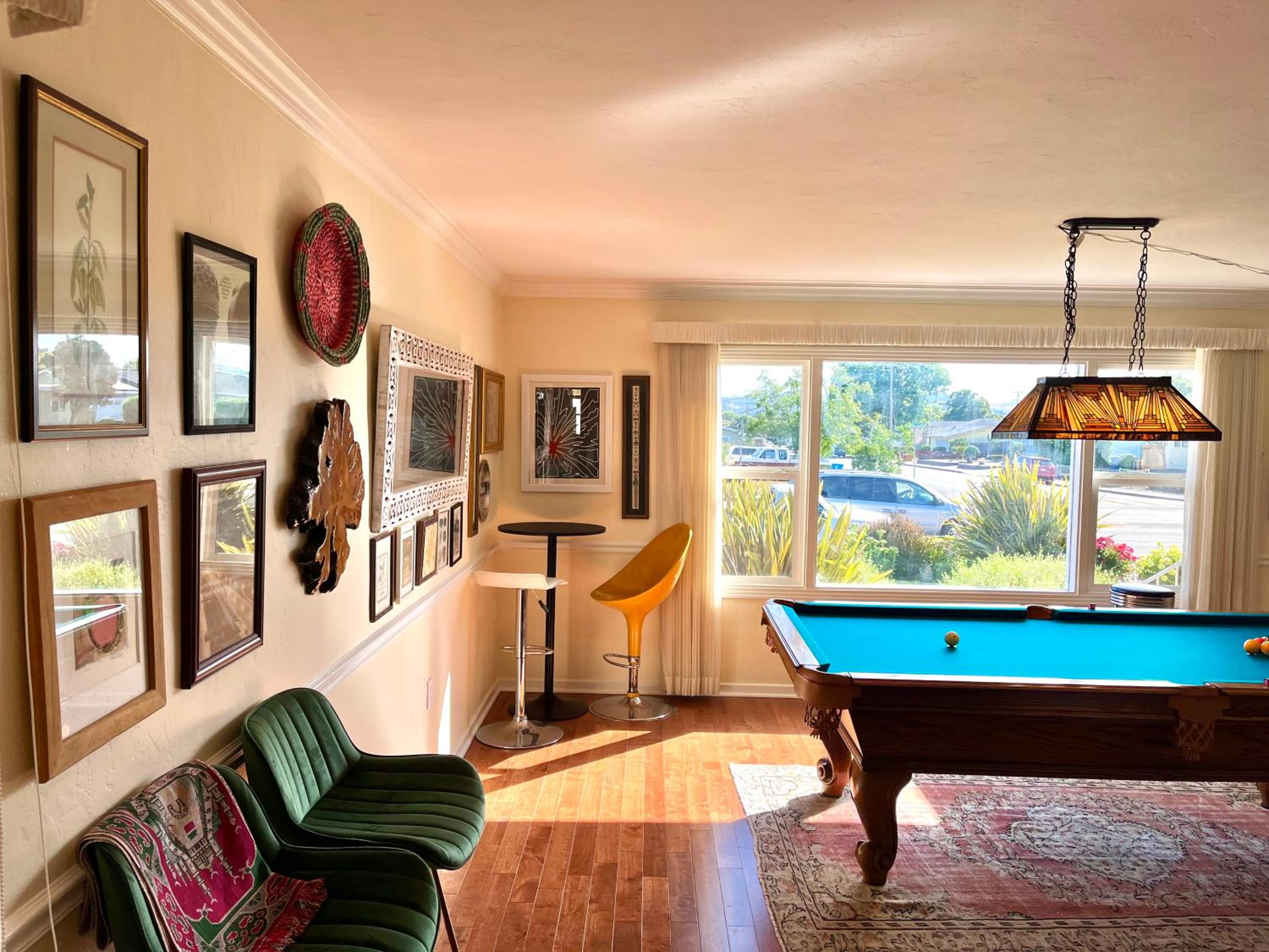 Petaluma Vacations - Spacious Renovated Petaluma Home- Pool Table, Fire Pit, Parking - Property Image 6