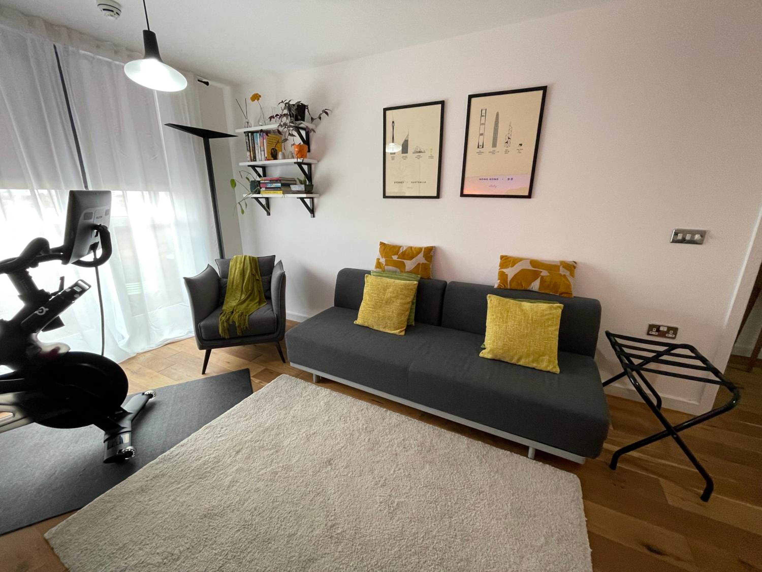 Peloton Organic Health Apartment in Angel, Old Street, Islington