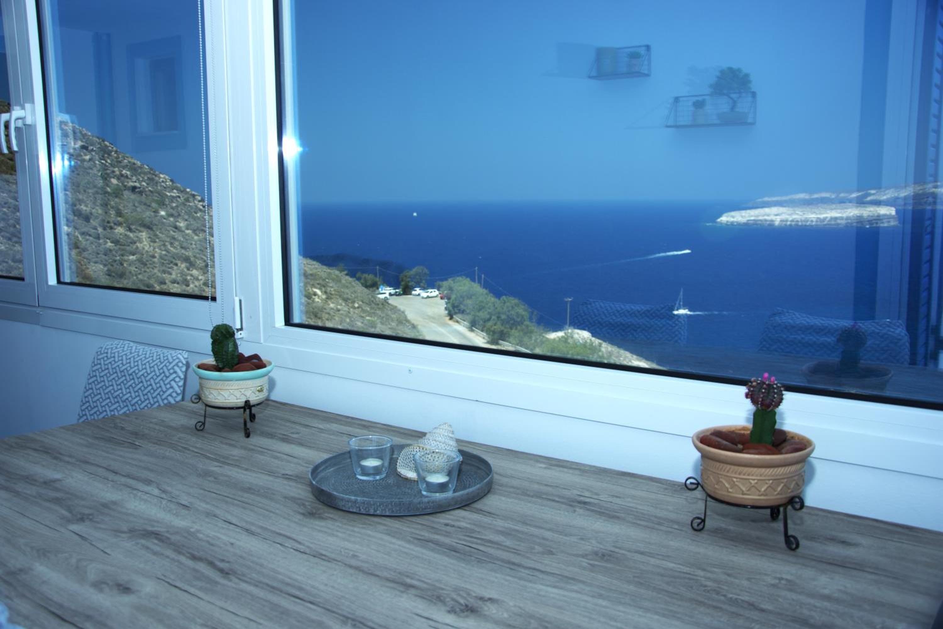 Caldera Heights Apartment