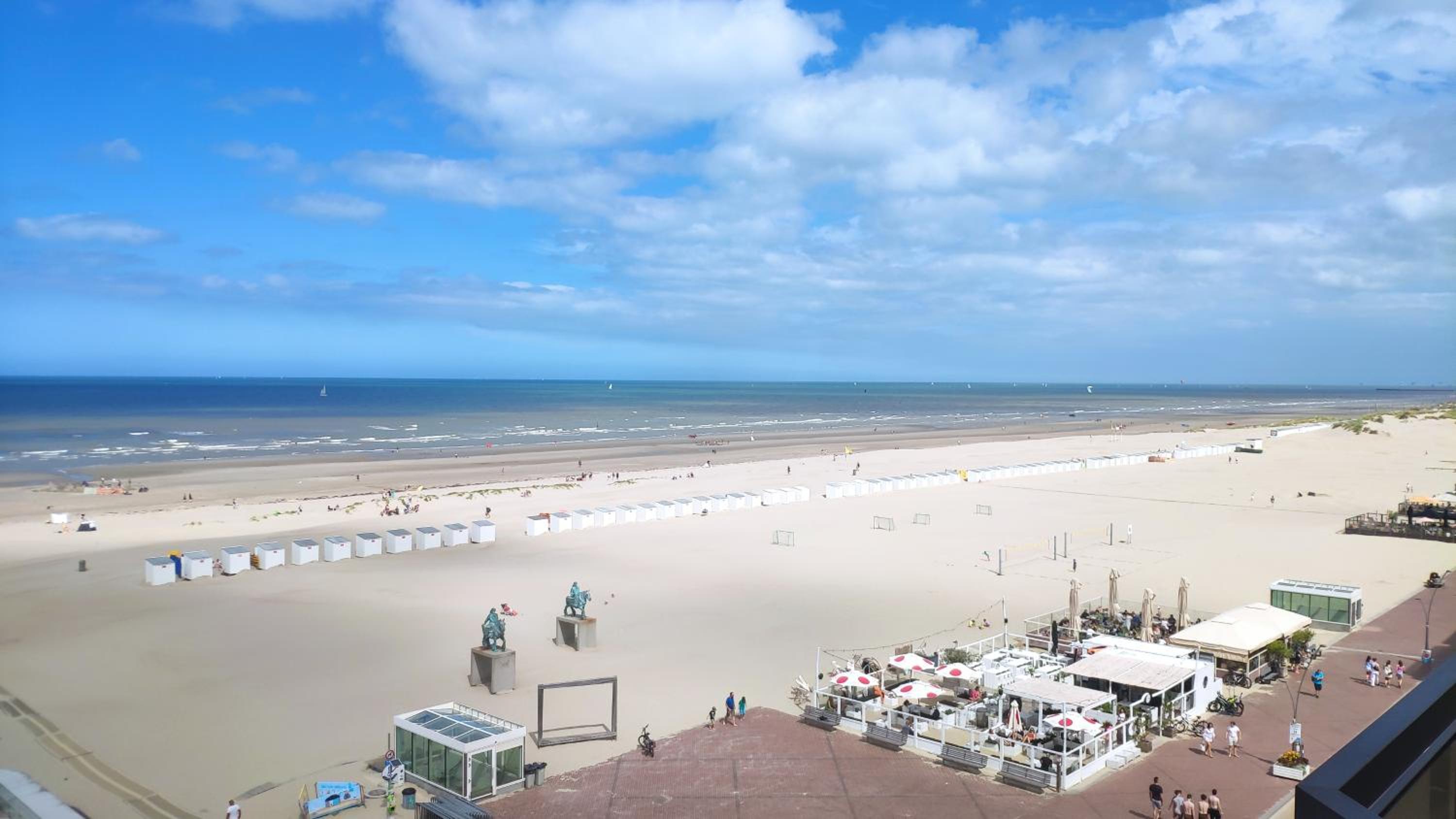 Zeezicht vanop het 6 de verdiep