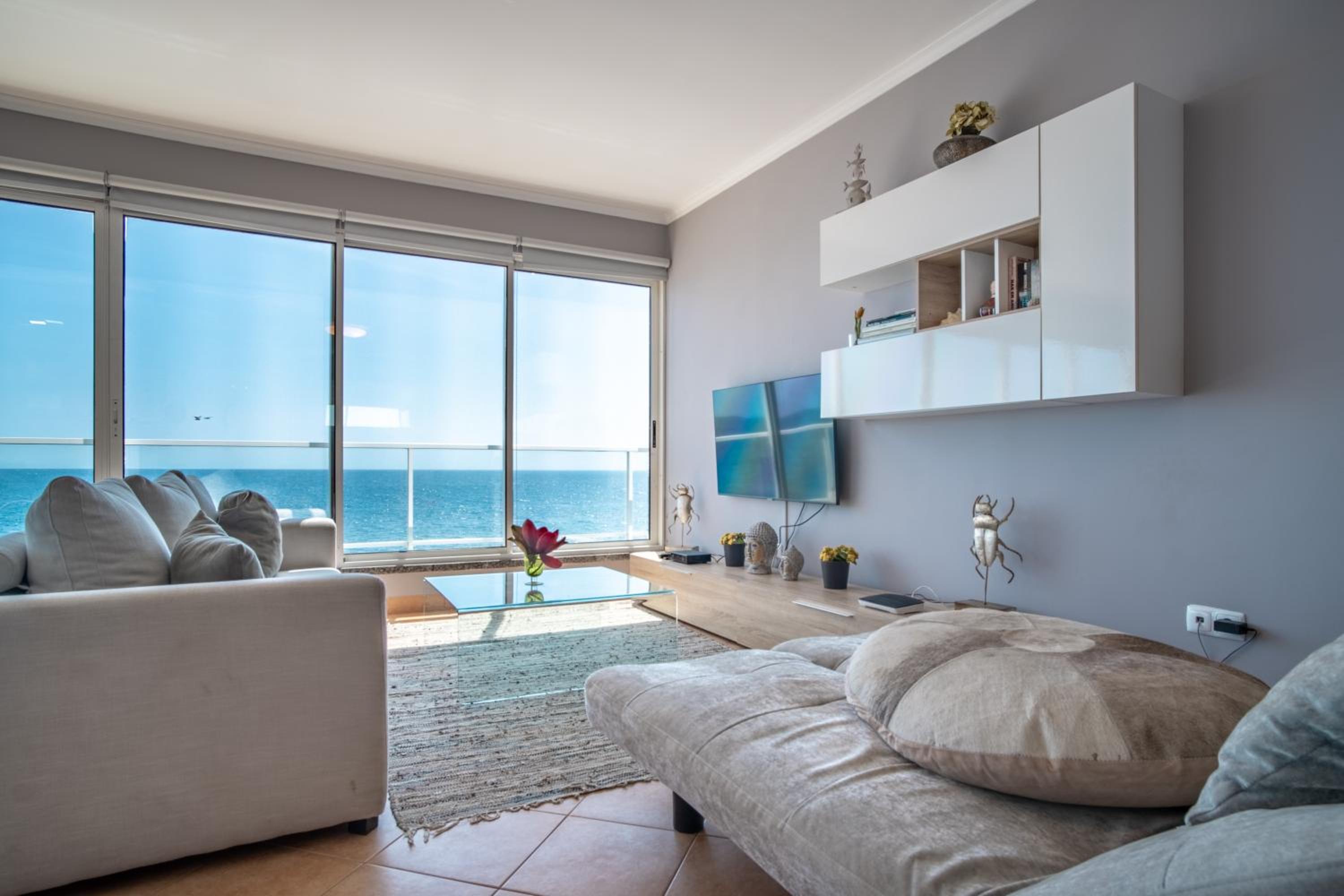 Front beach Apartment in Paul do mar 9 view 5