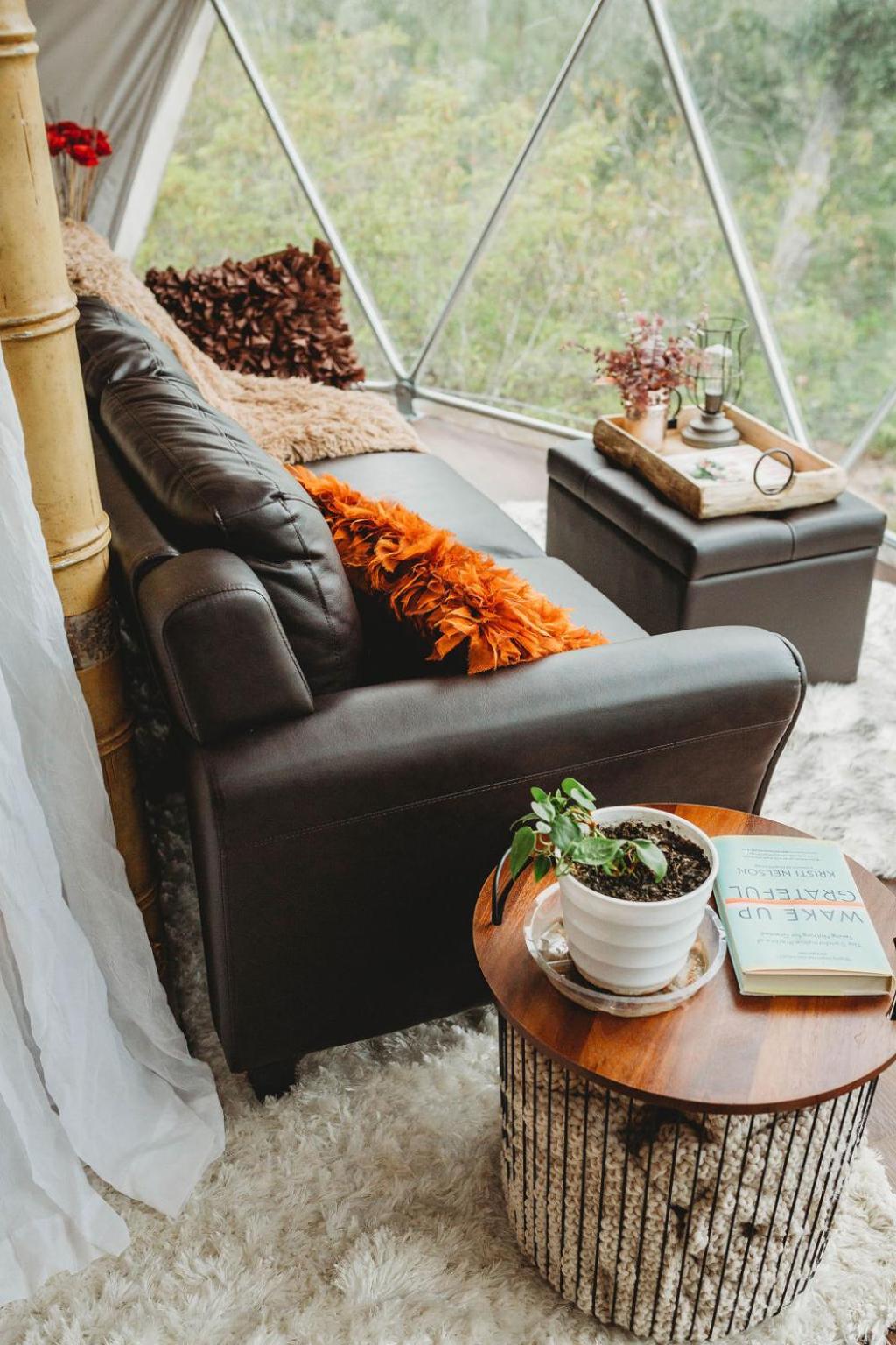 WATERFRONT LUXURY GLAMPING DOME