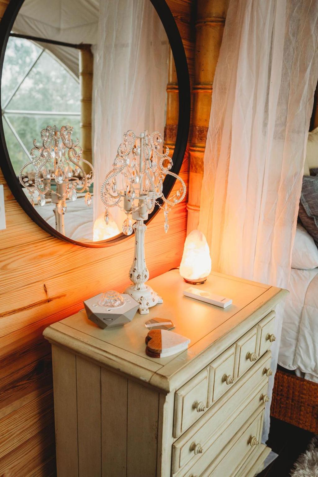 WATERFRONT LUXURY GLAMPING DOME
