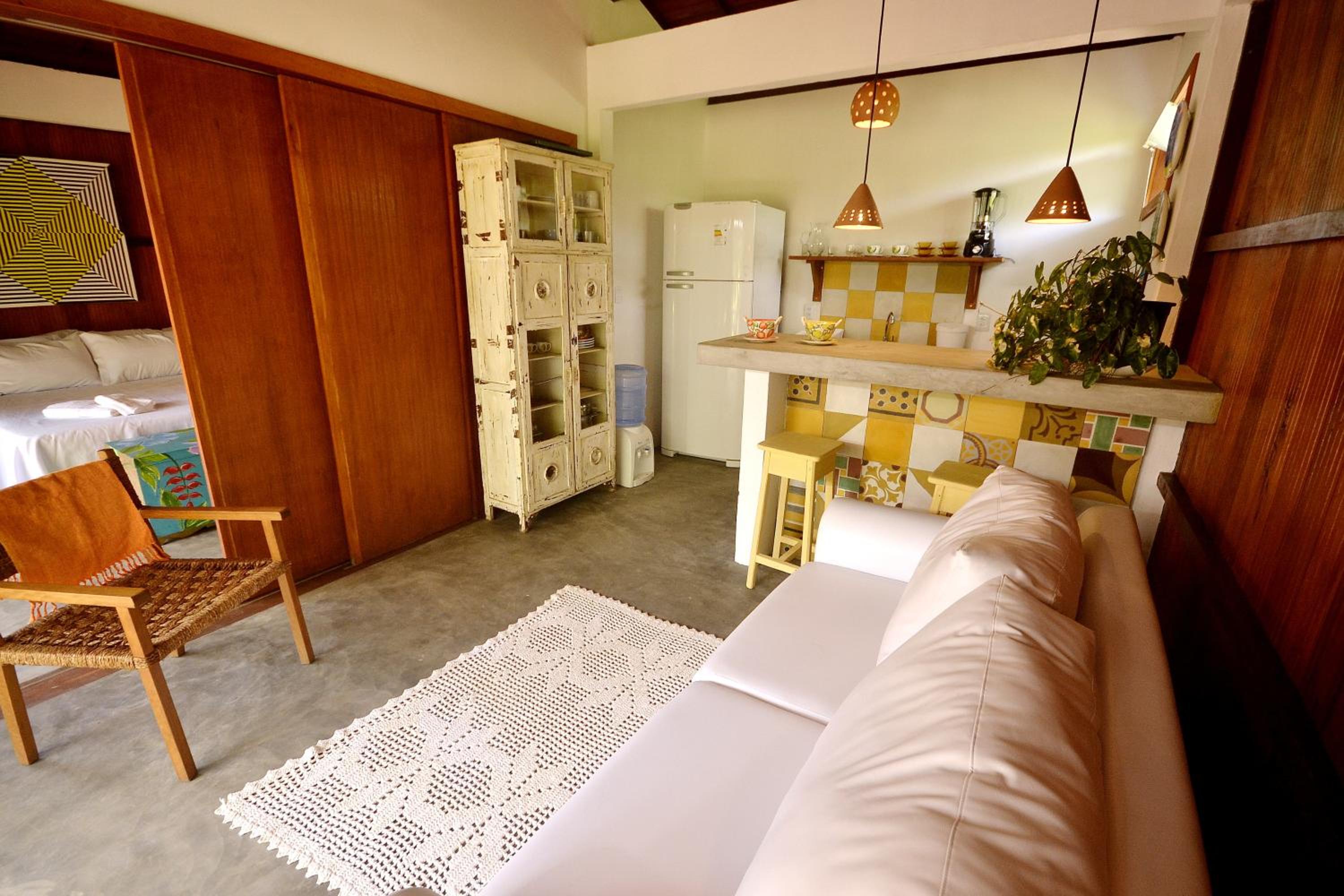 Boa Village- Bungalow Amarelo- Praia de Algodões- Península de Maraú, BA