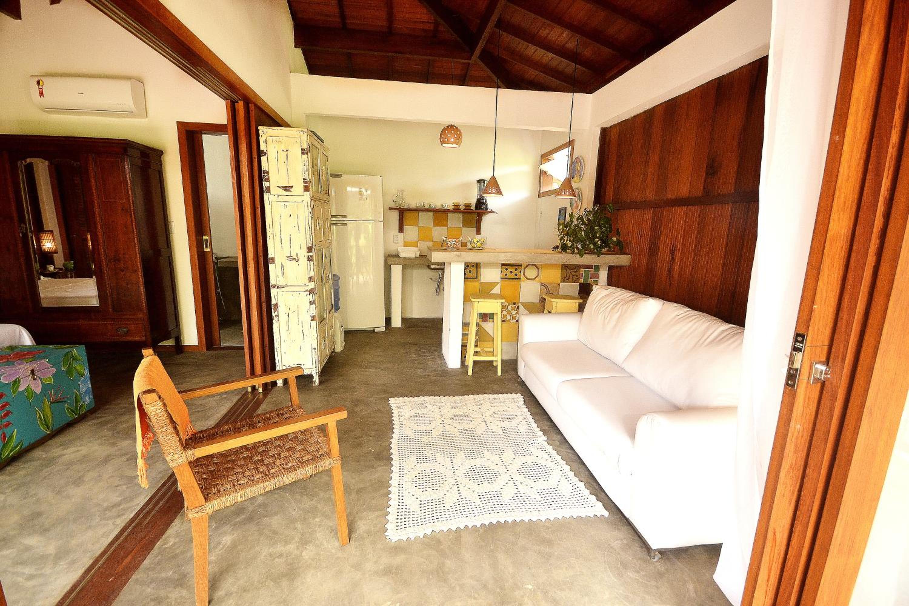 Boa Village- Bungalow Amarelo- Praia de Algodões- Península de Maraú, BA