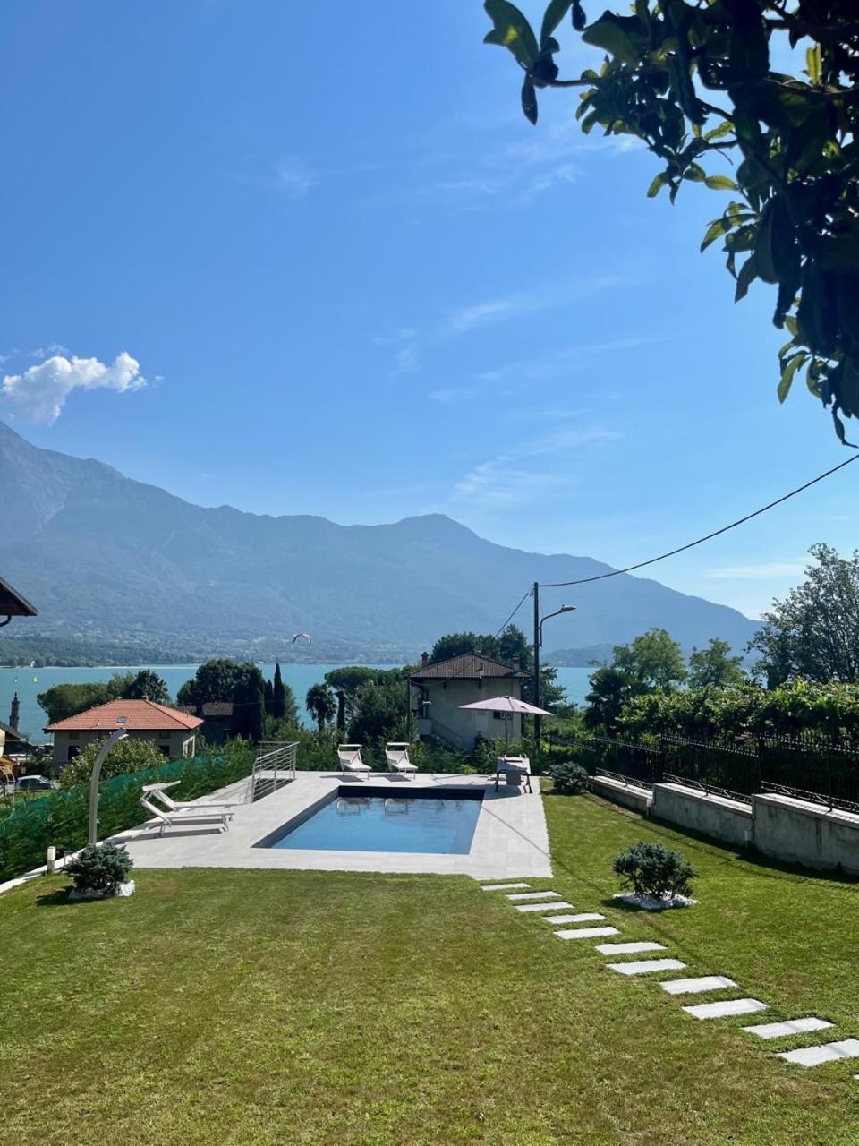 Casa Gialla view 2