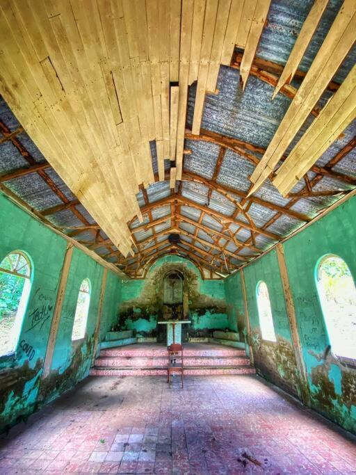 Luxury Villa Caoba- Private, Serene, Amazing Views and Starlink