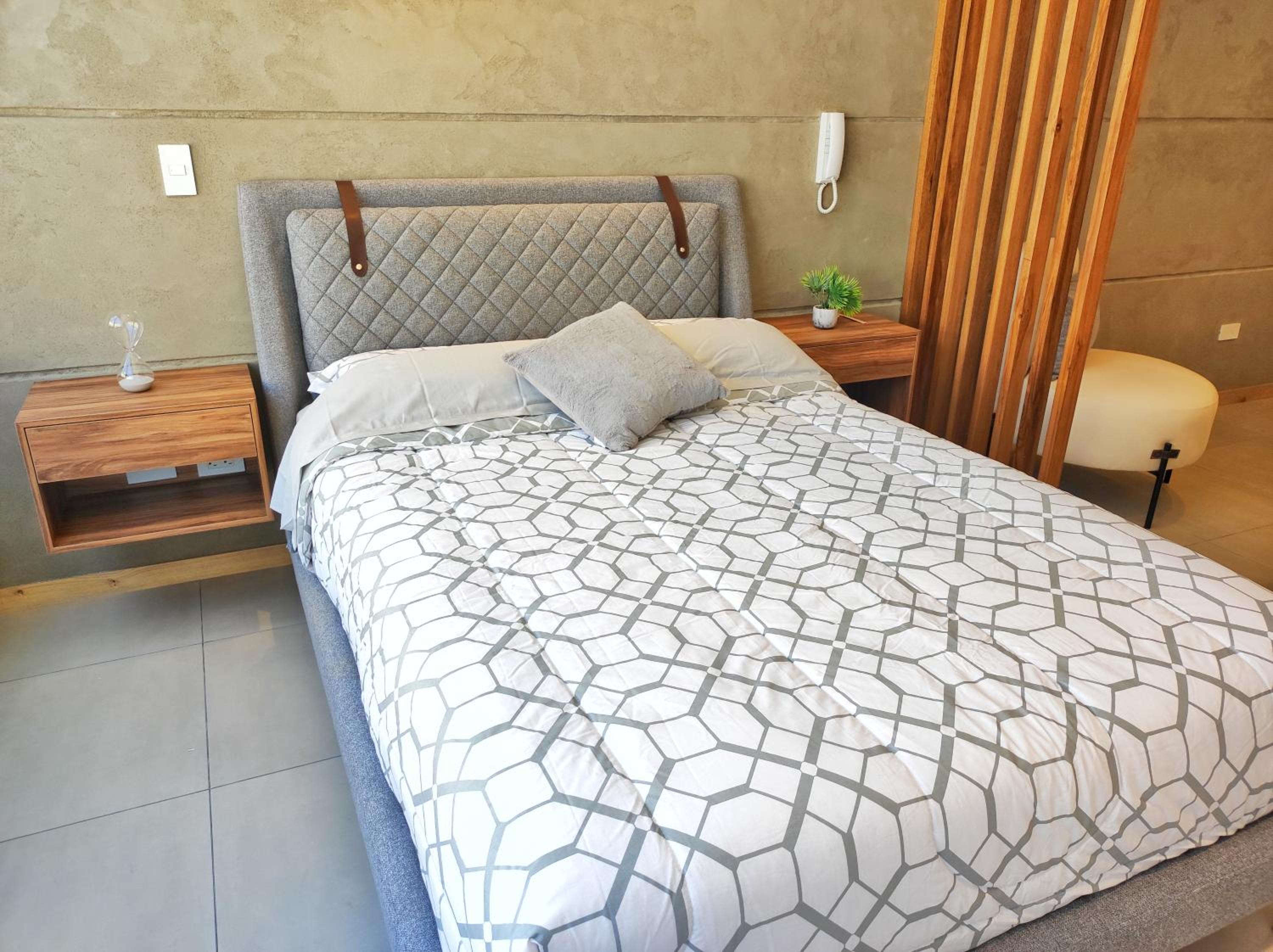 Charming Studio Quito Carolina Coliving Ecuador