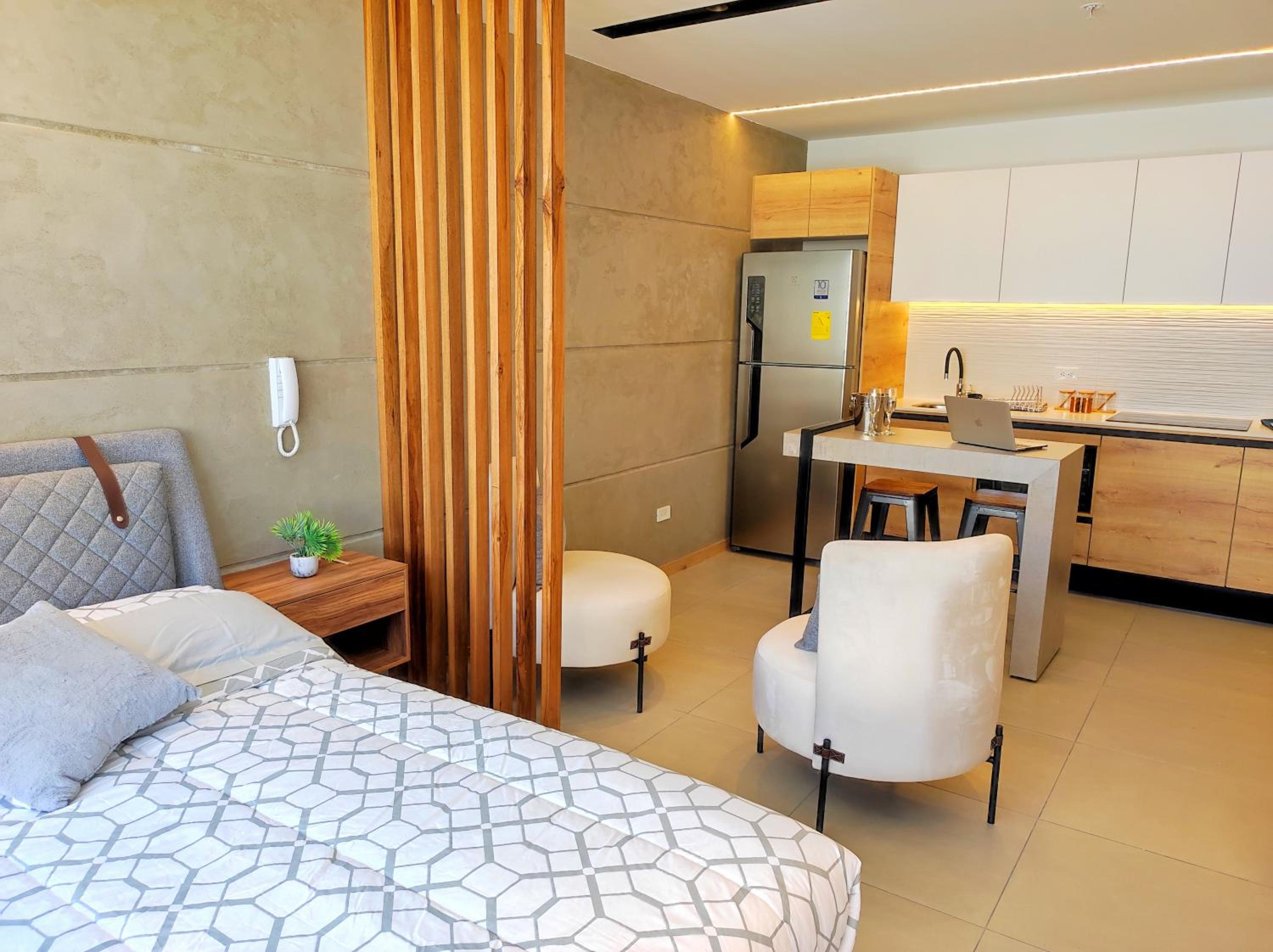 Charming Studio Quito Carolina Coliving Ecuador