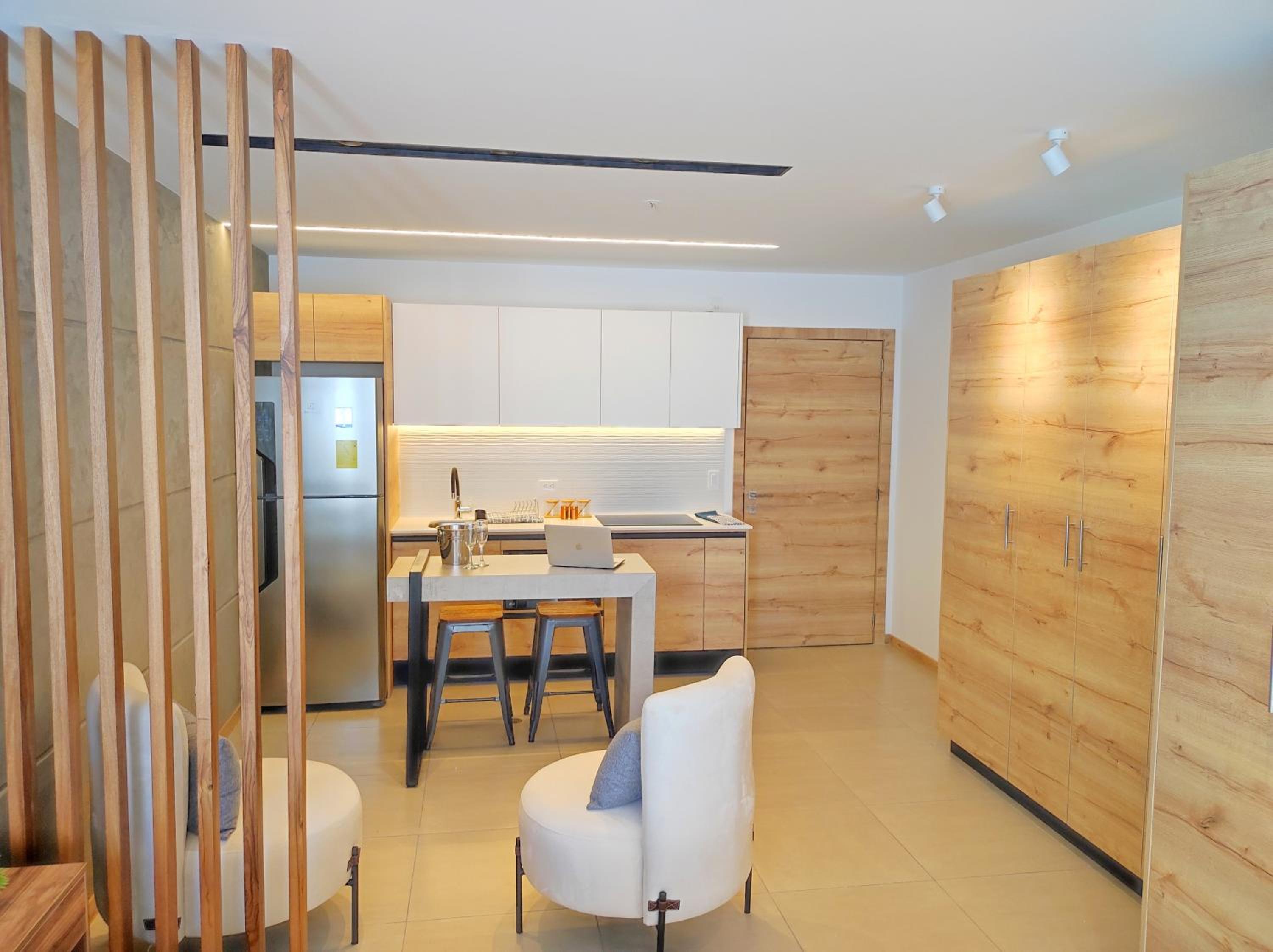 Charming Studio Quito Carolina Coliving Ecuador